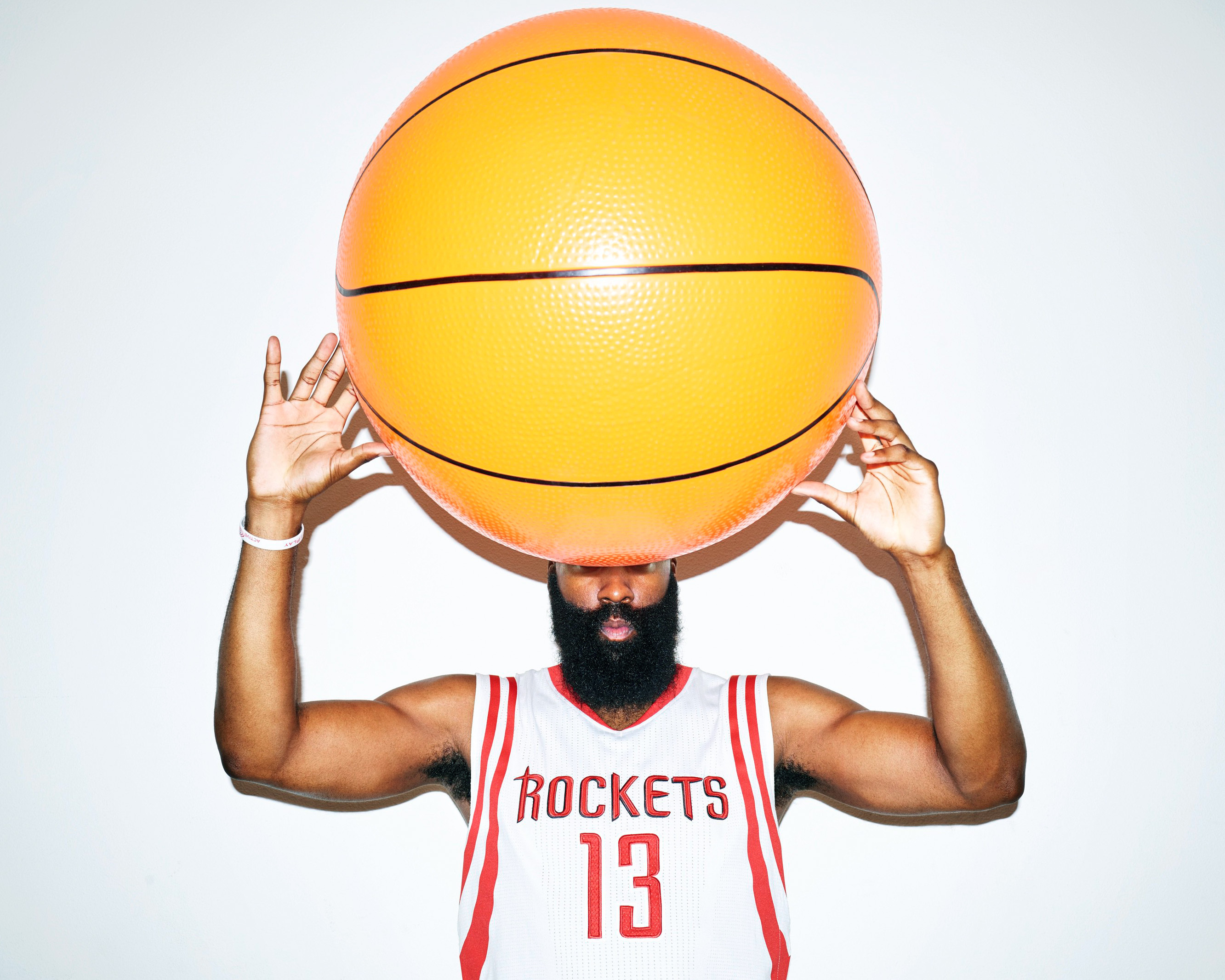 Bella howard JAMES HARDEN09