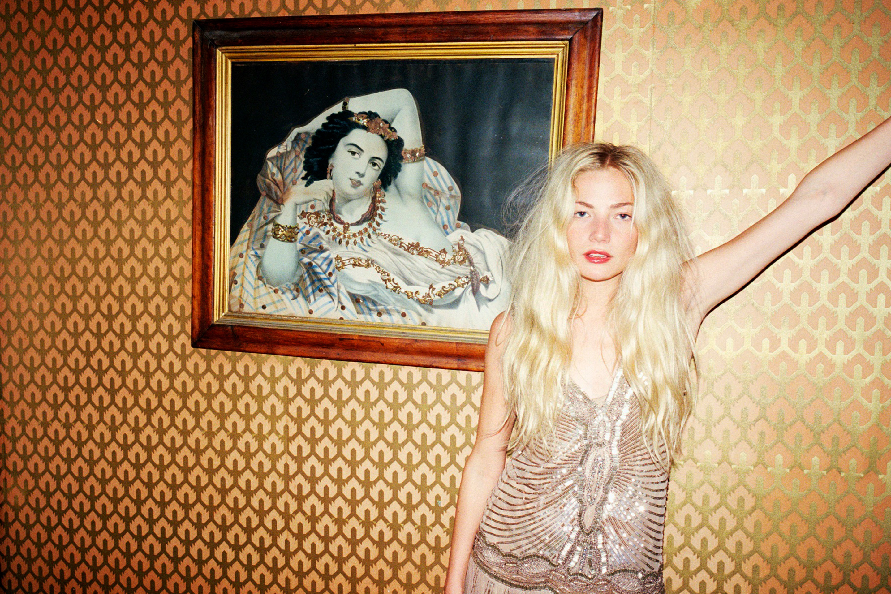 Bella howard JIGSAW02