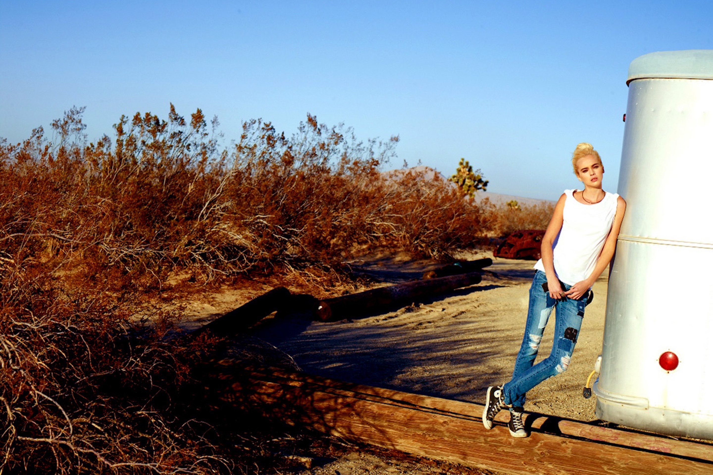 Bella howard OLIVIA06