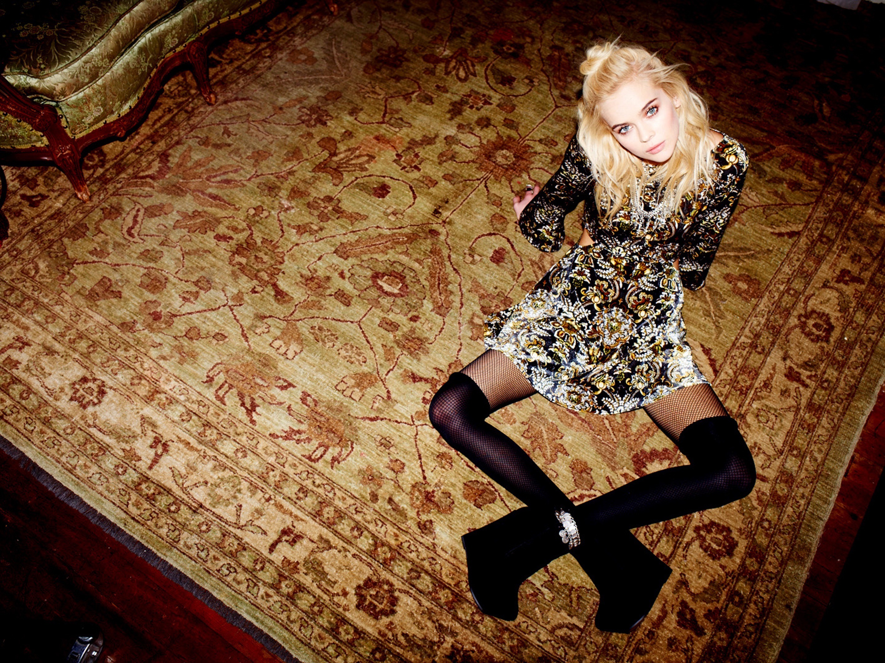 Bella howard OLIVIA15