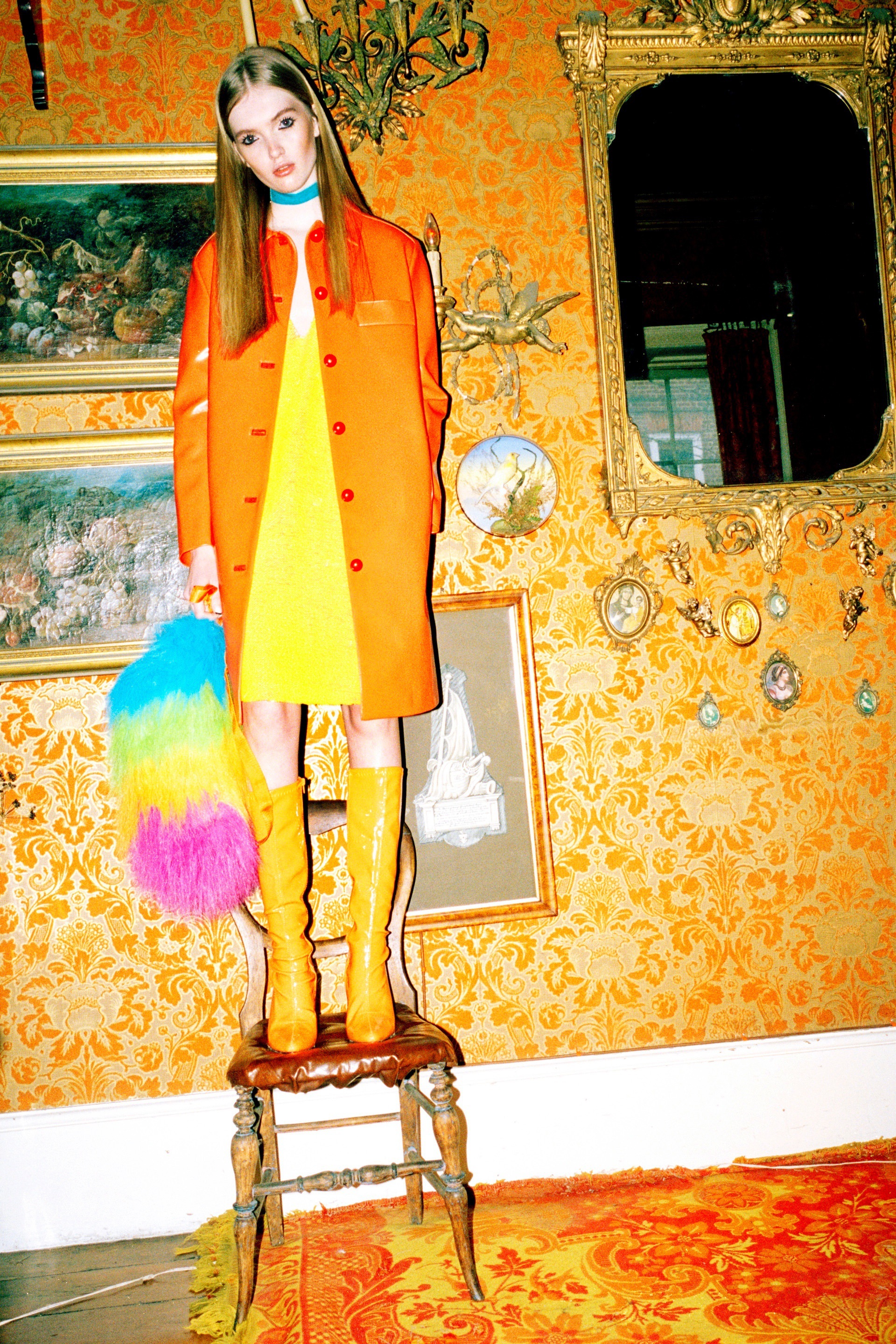 Bella howard RUTH BELL03