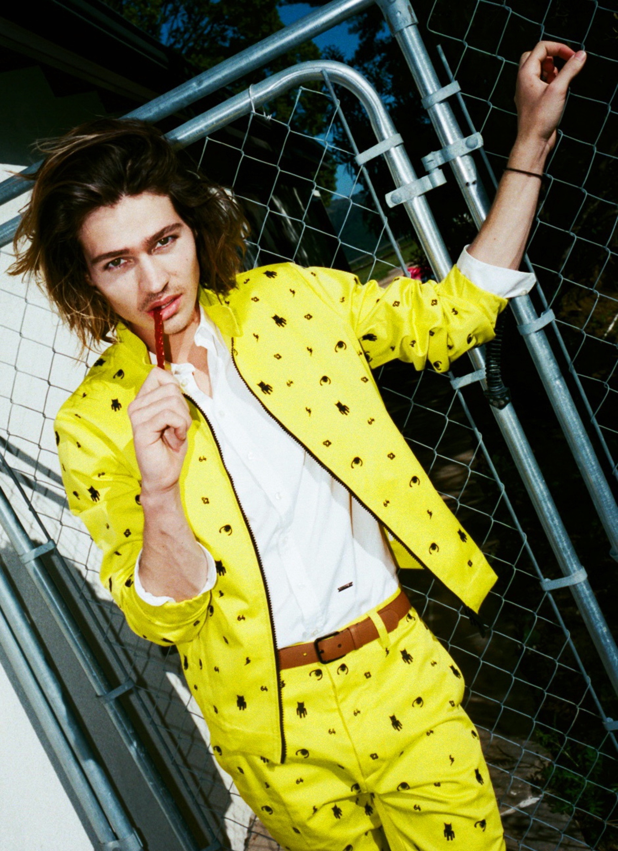 Bella howard YOUNG HOLLYWOOD05