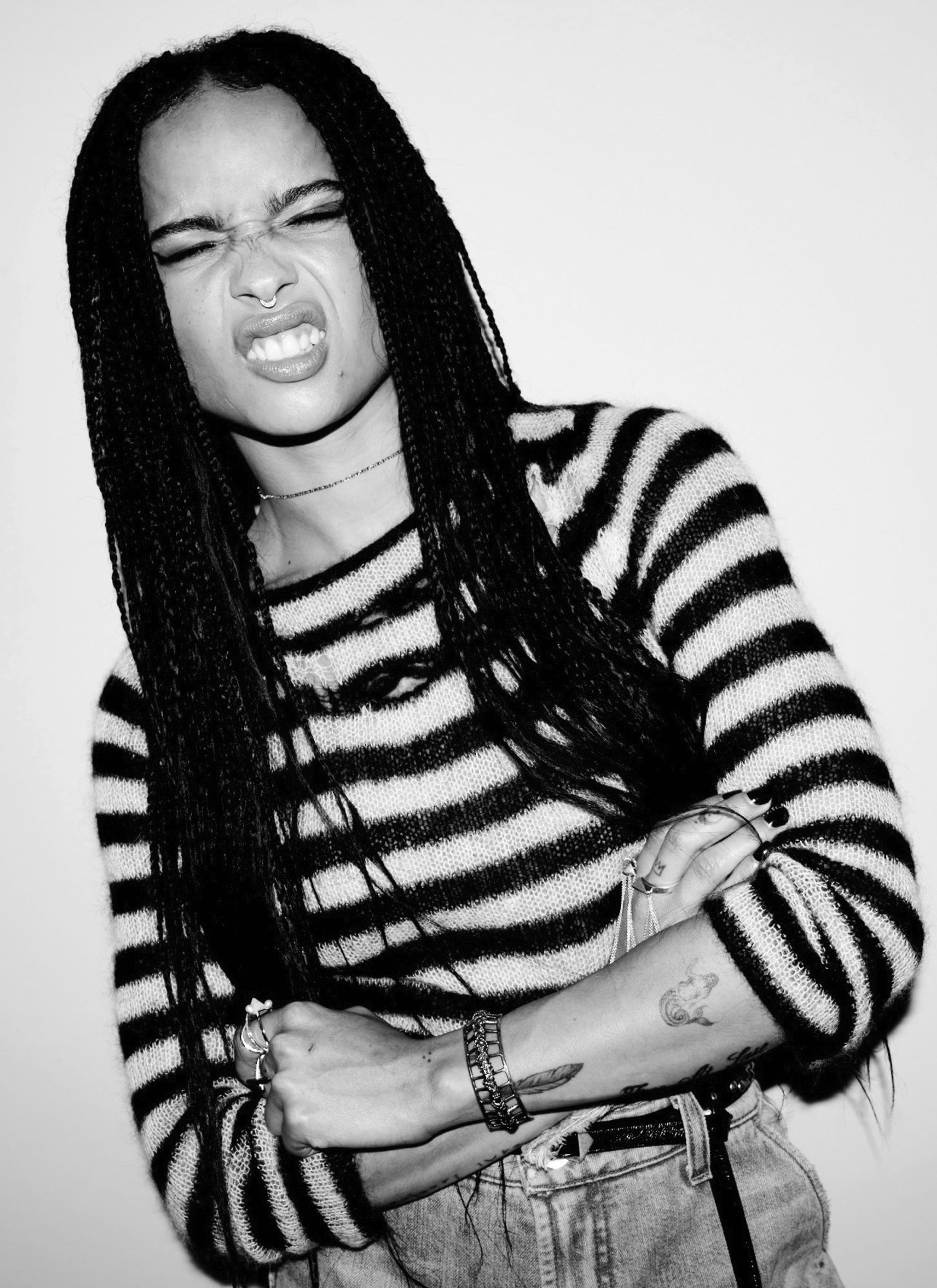 Bella howard ZOE KRAVITZ03