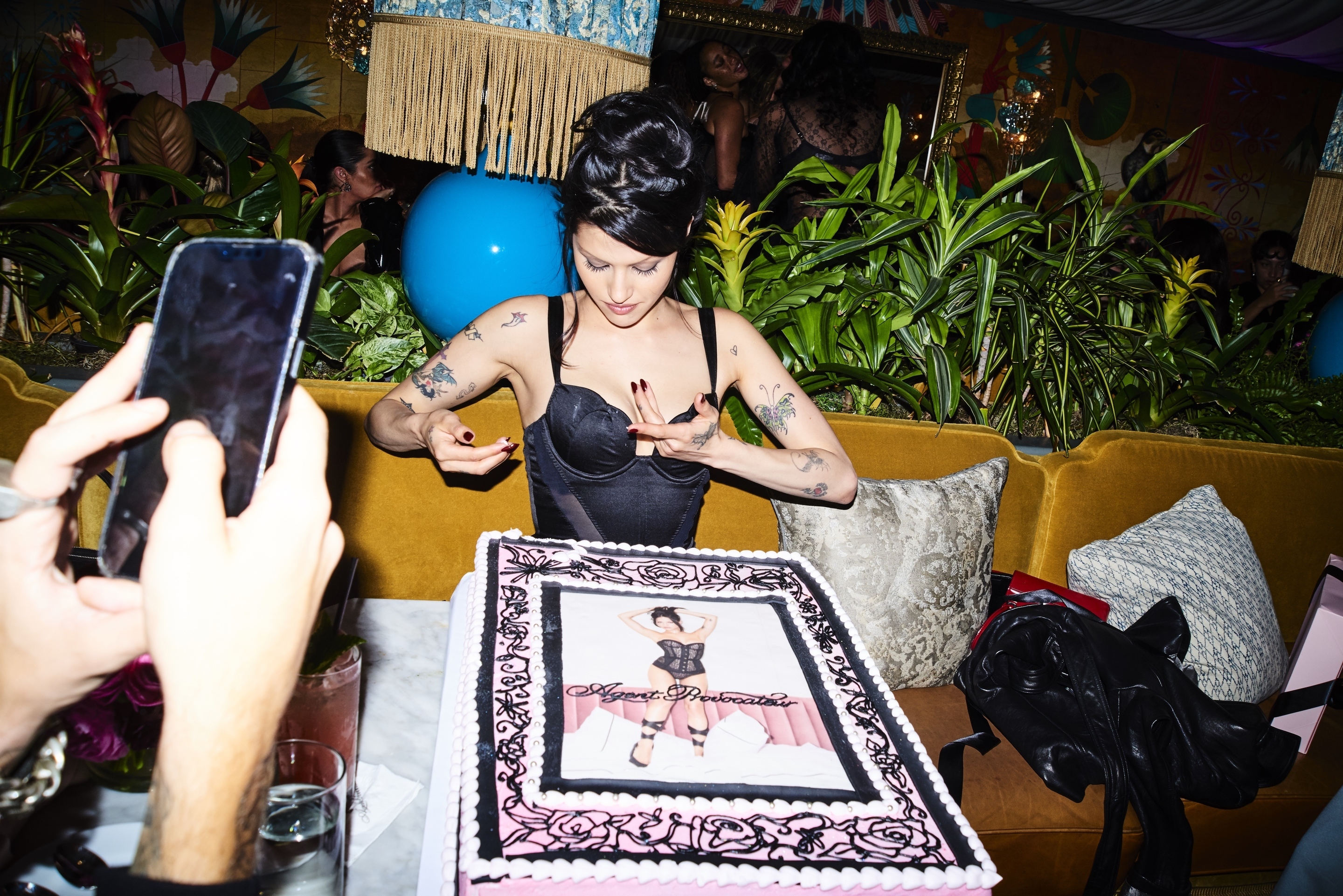 Bella howard agent provocateur14