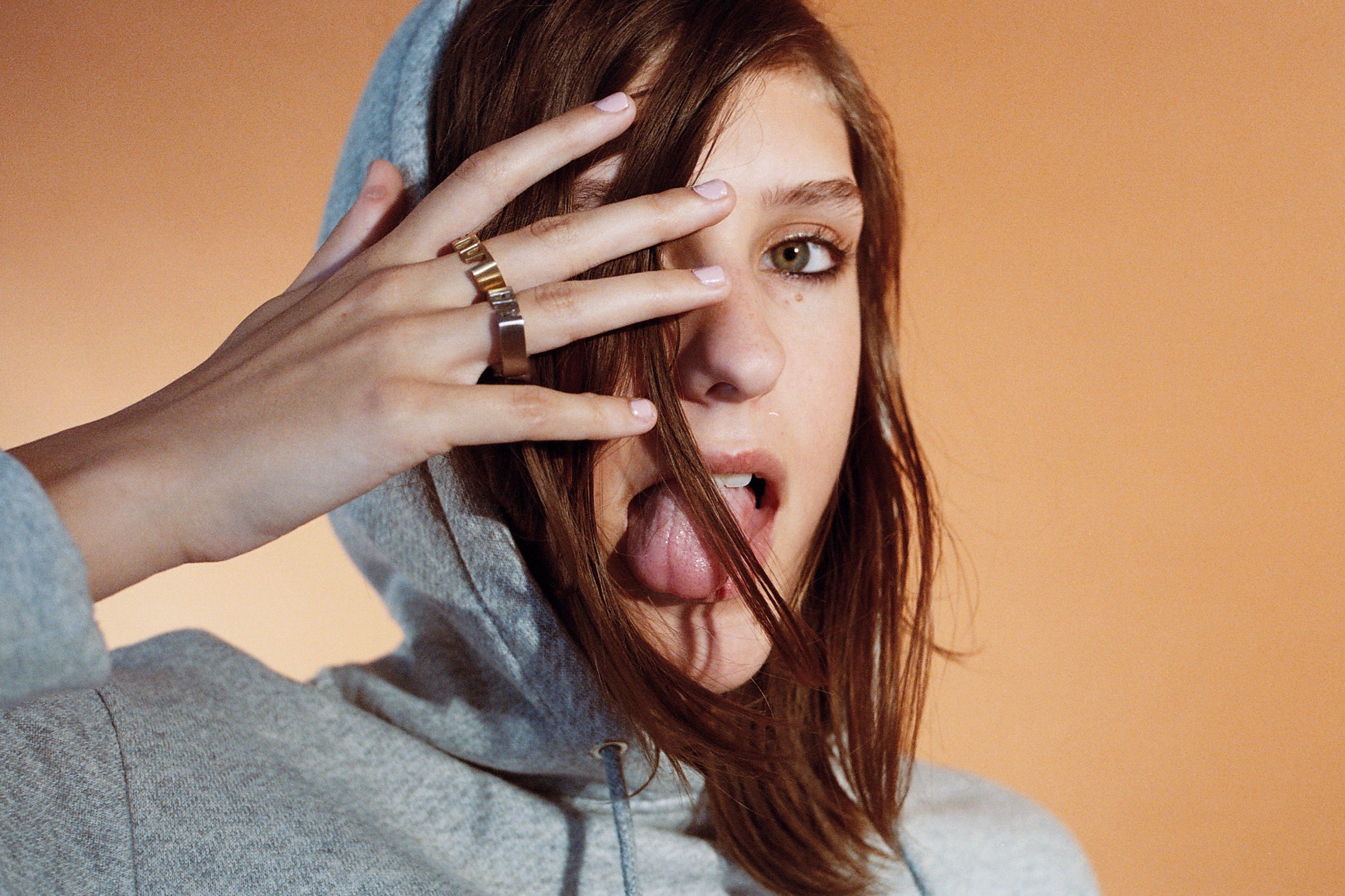 Bella howard alexa18