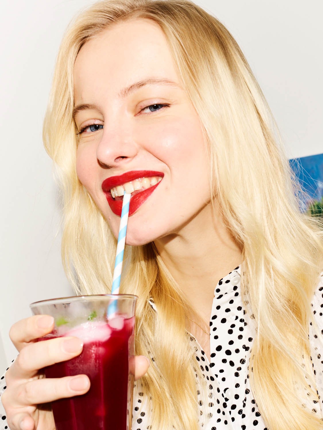 Bella howard avon 08