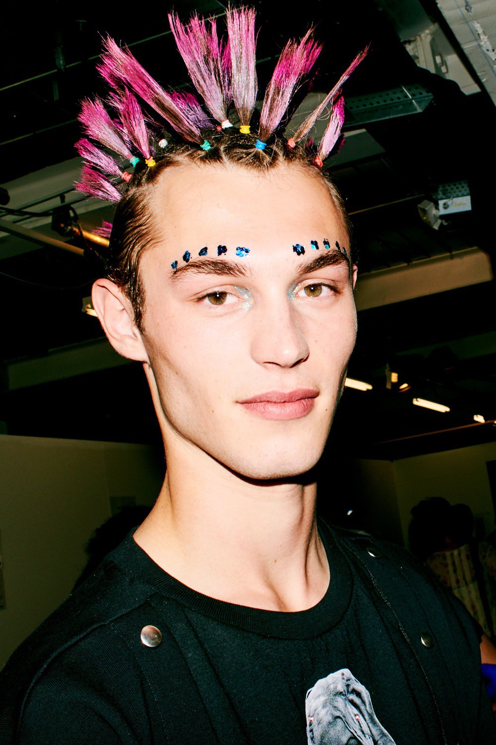 Bella howard backstage 22