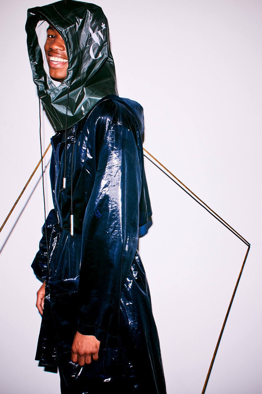 Bella howard backstage 38