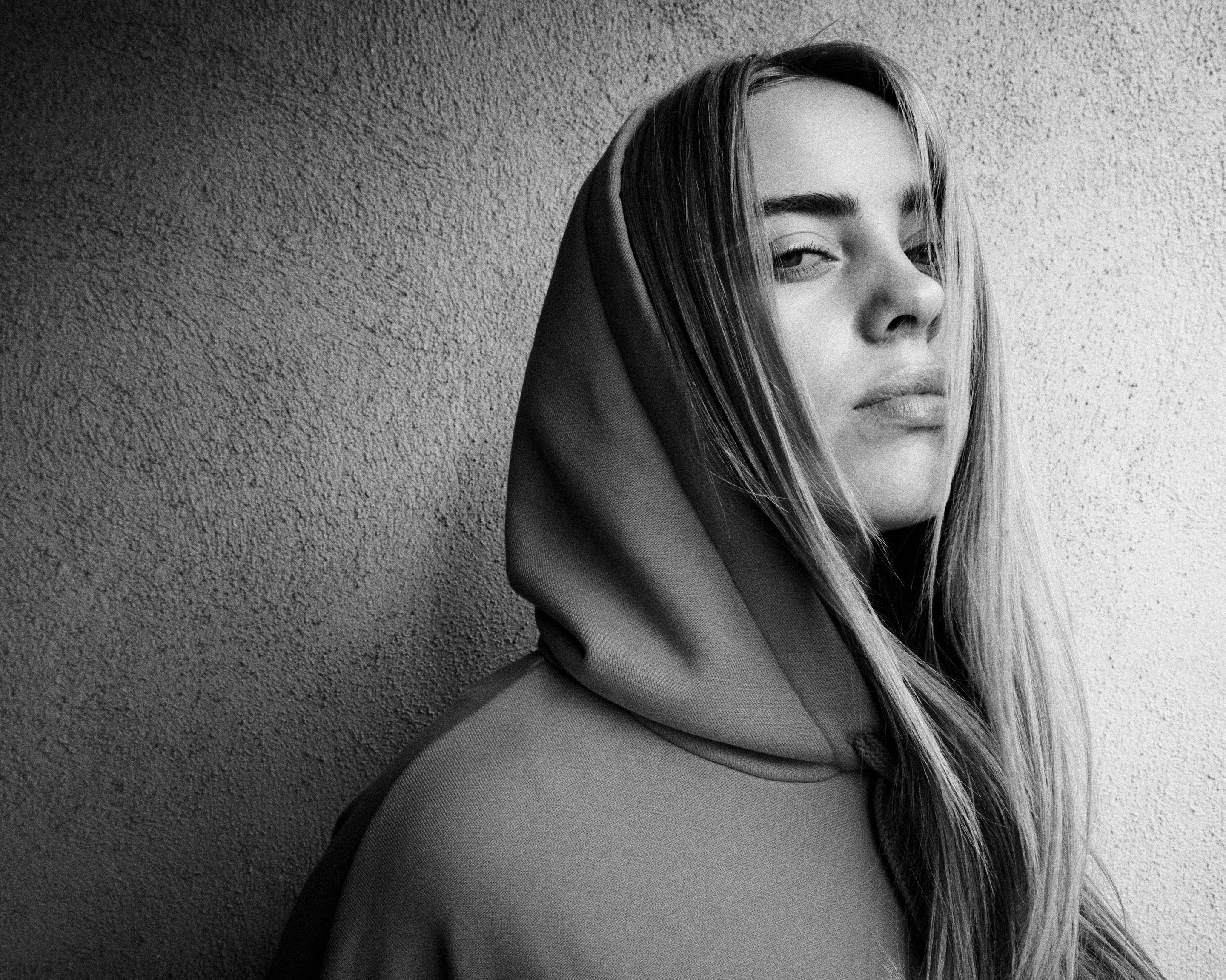 Bella howard billie eilish 08