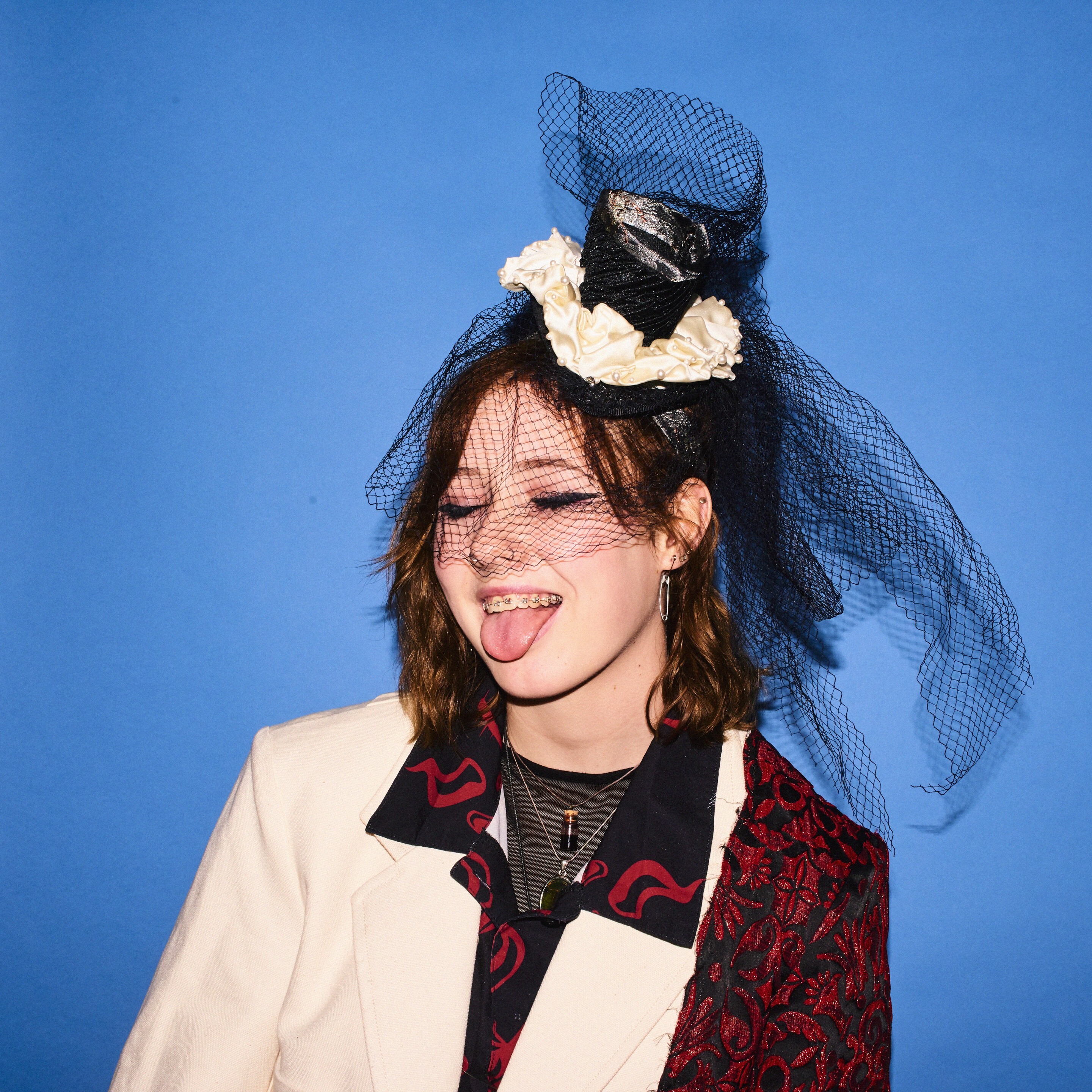 Bella howard bright young things07