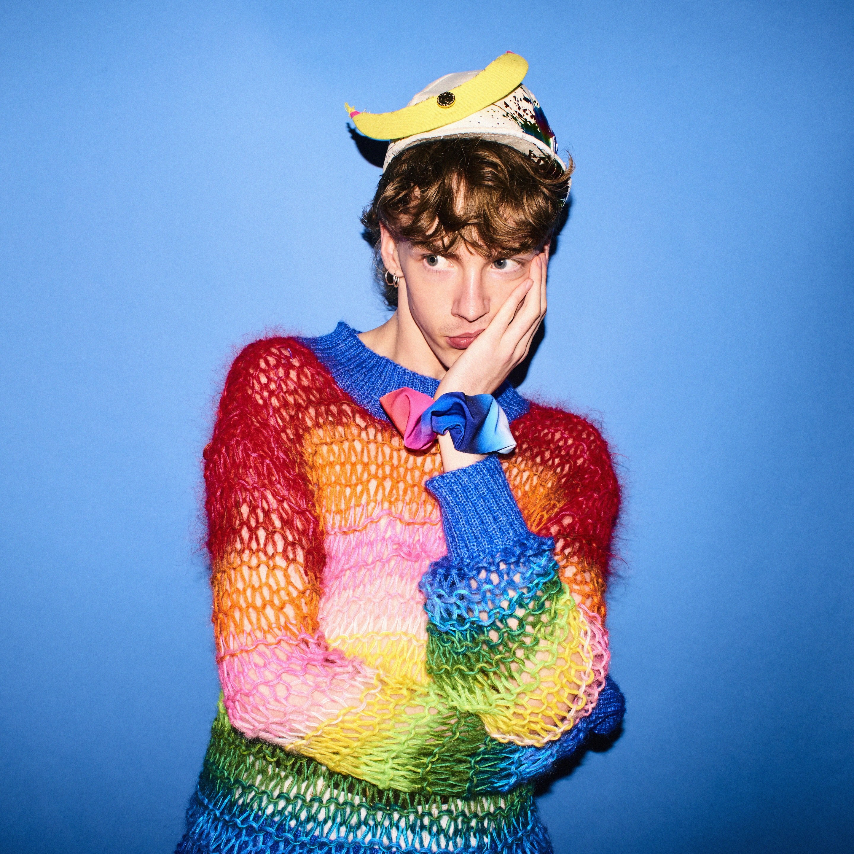 Bella howard bright young things12