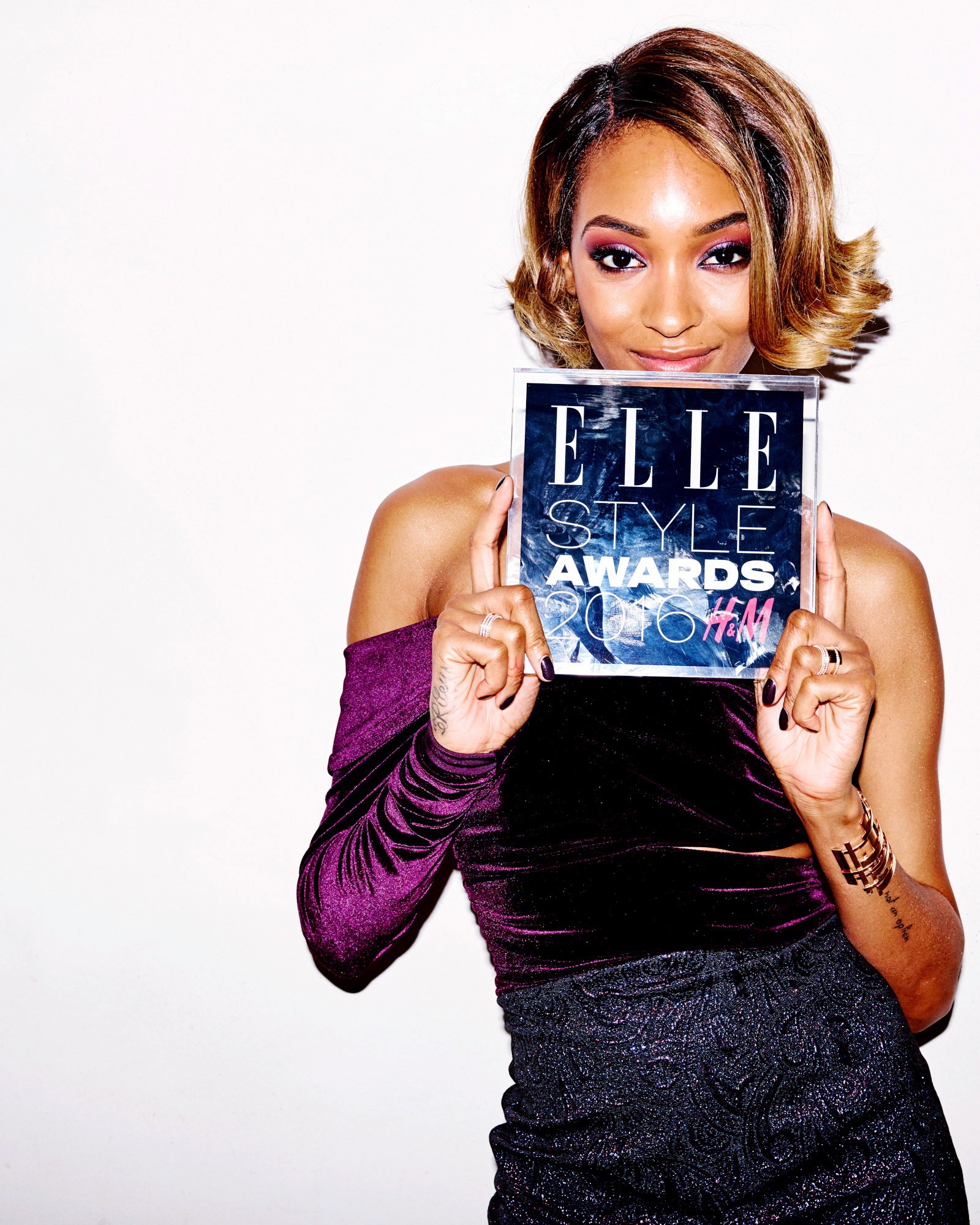 Bella howard elle style awards 02