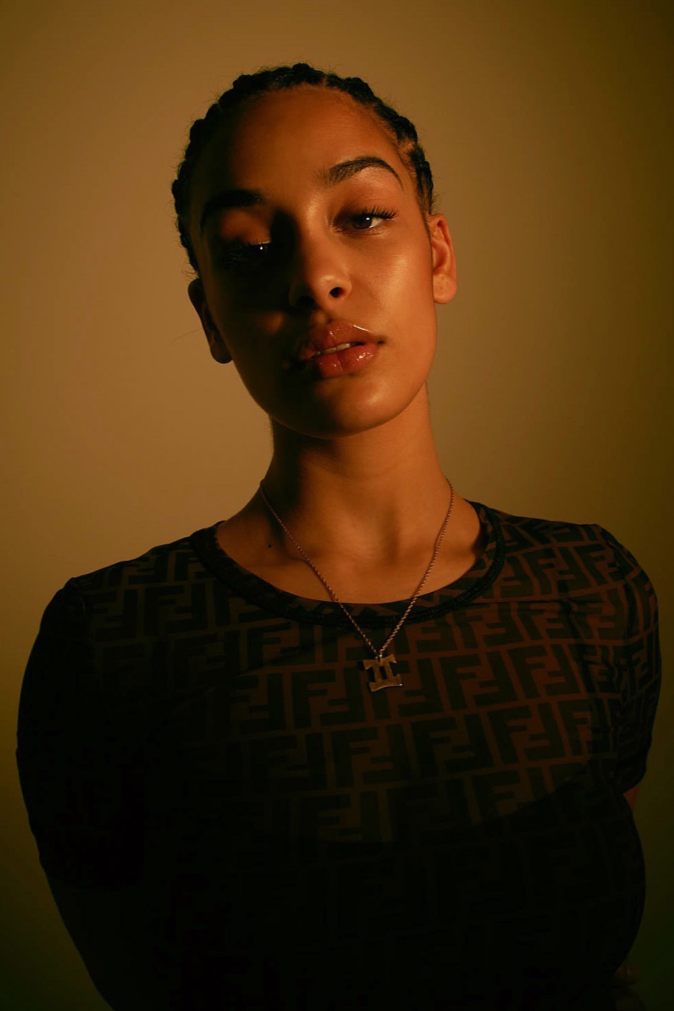 Bella howard jorja smith 08