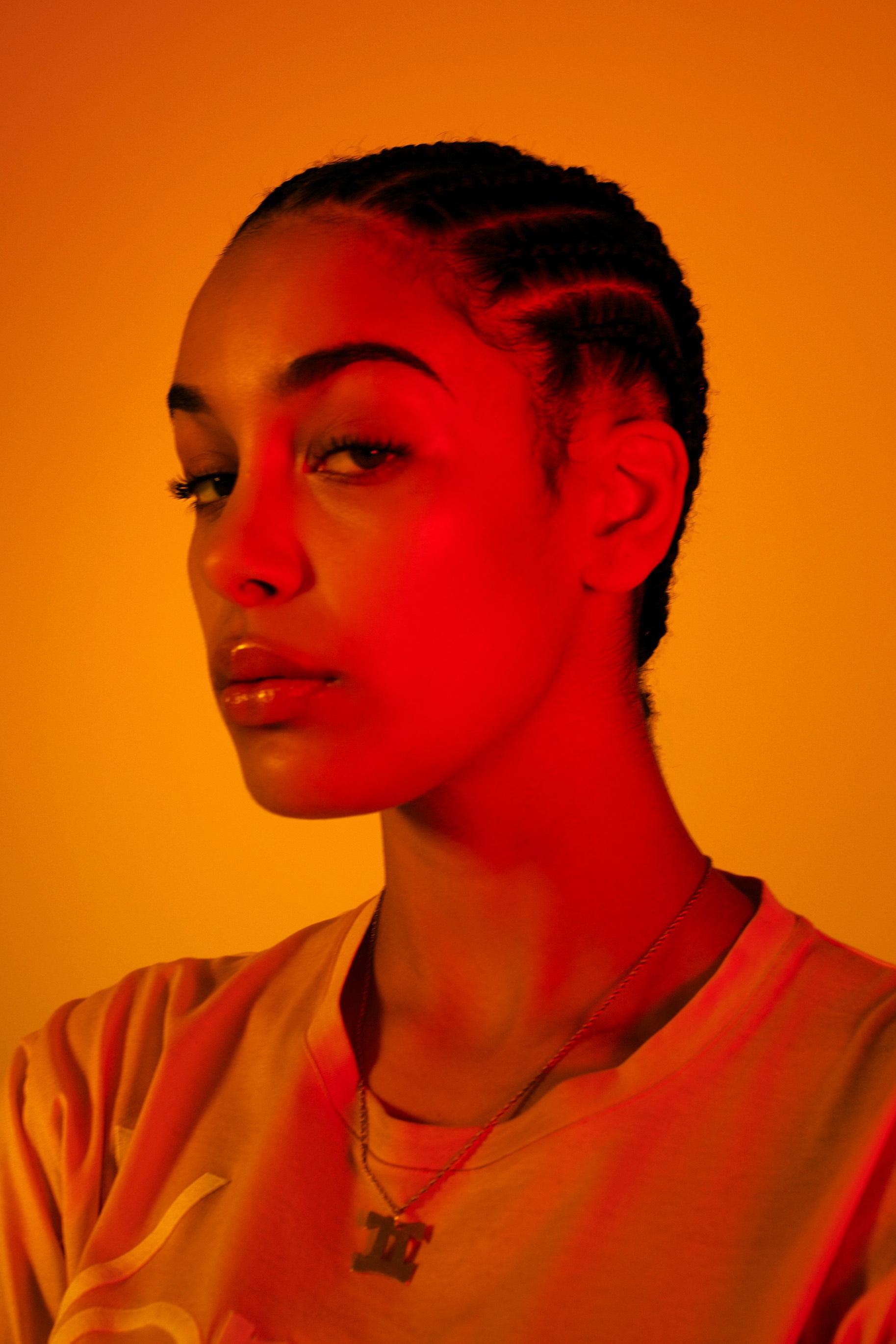 Bella howard jorja smith 09