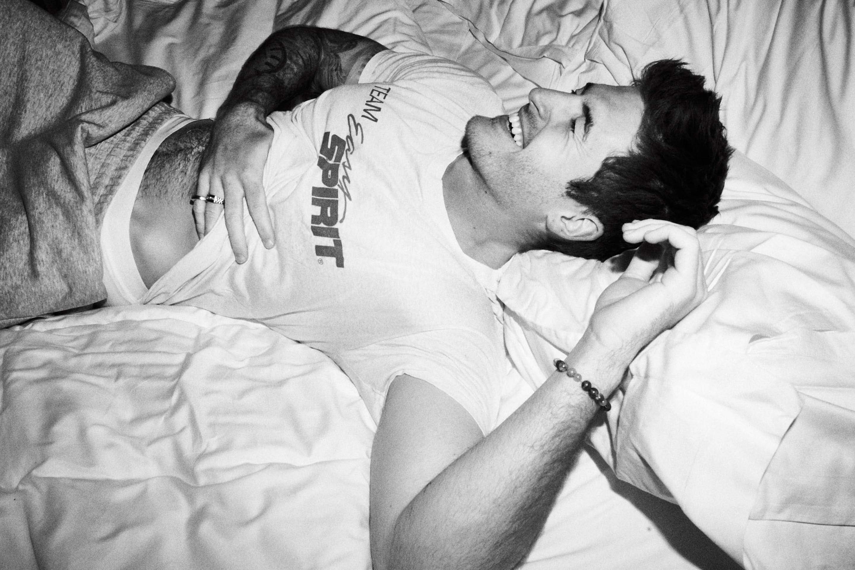 Bella howard kieron moore 01