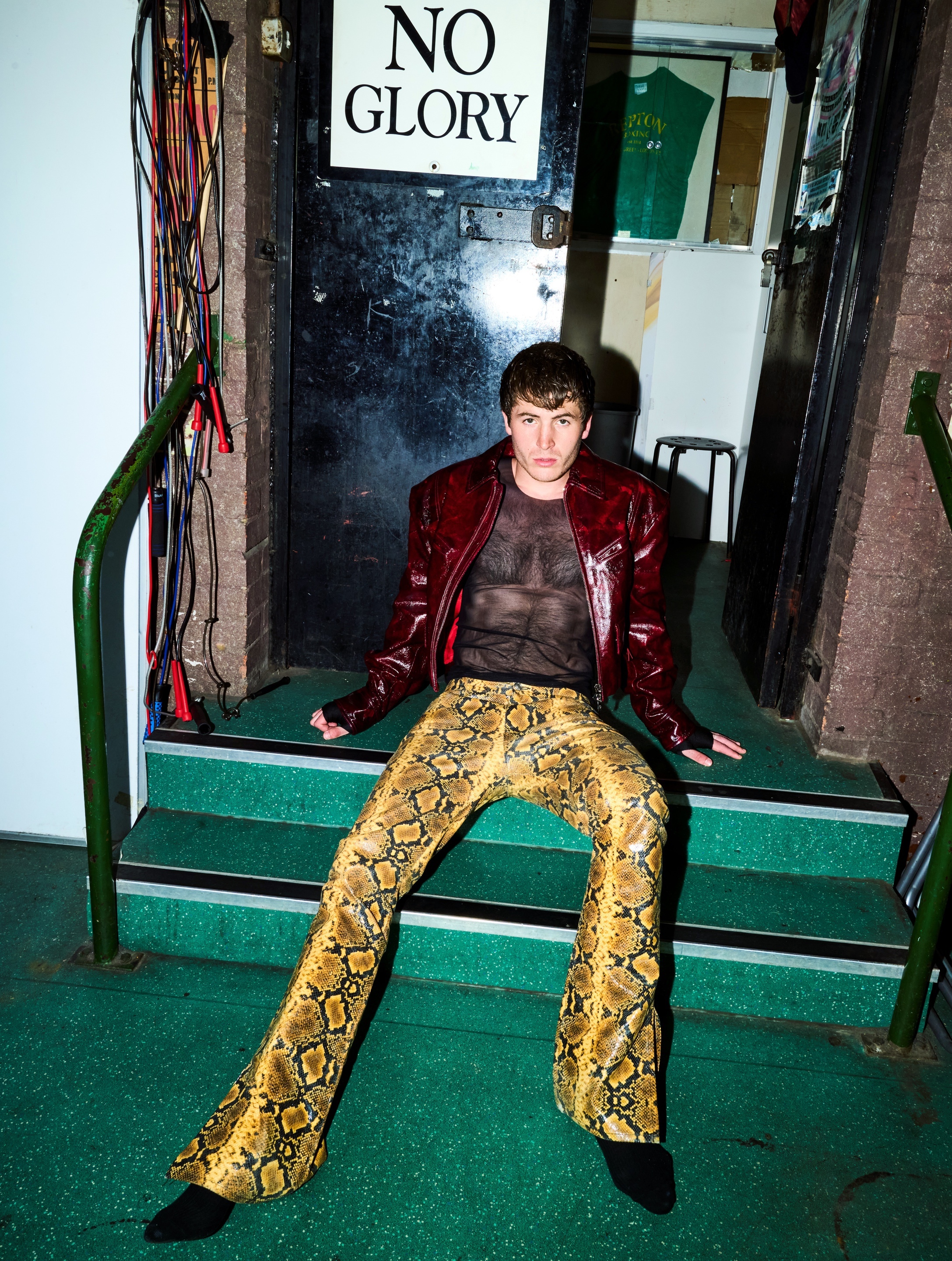 Bella howard kieron moore02