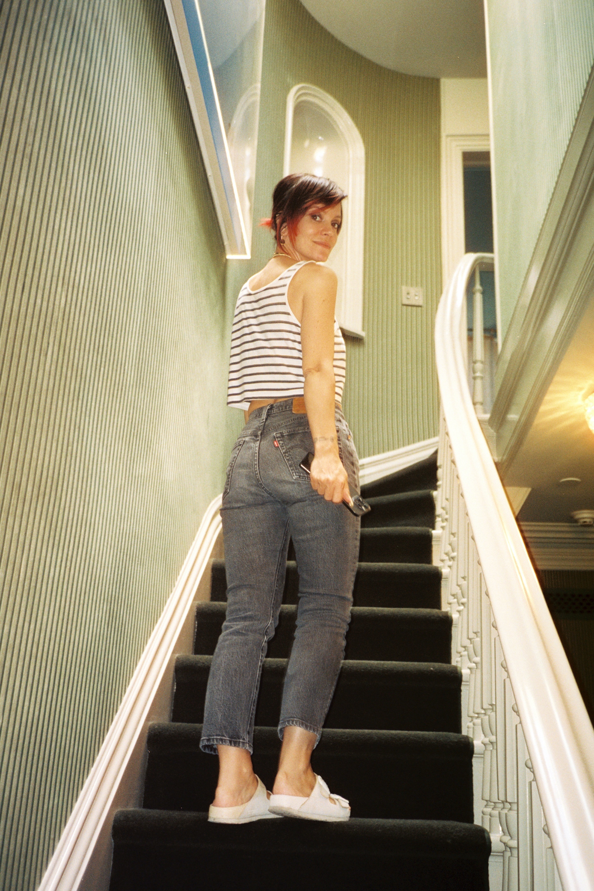 Bella howard lily allen nyc05