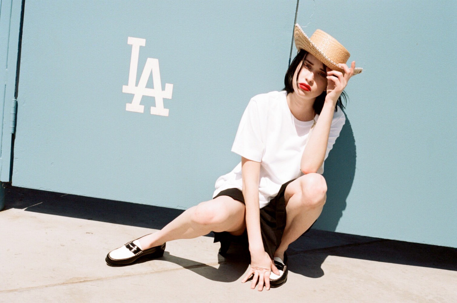 Bella howard london loves la 02