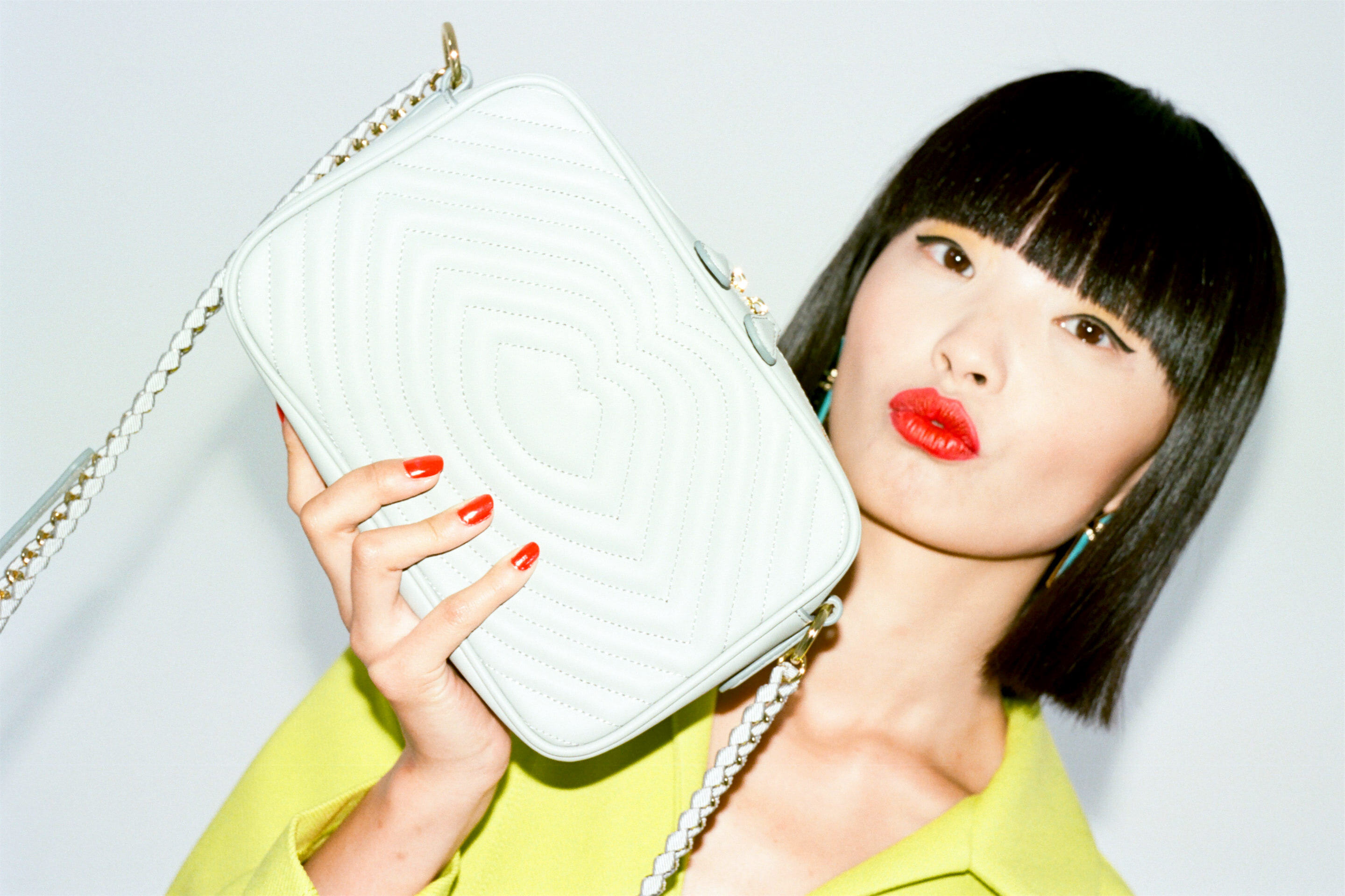 Bella howard lulu guinness 02