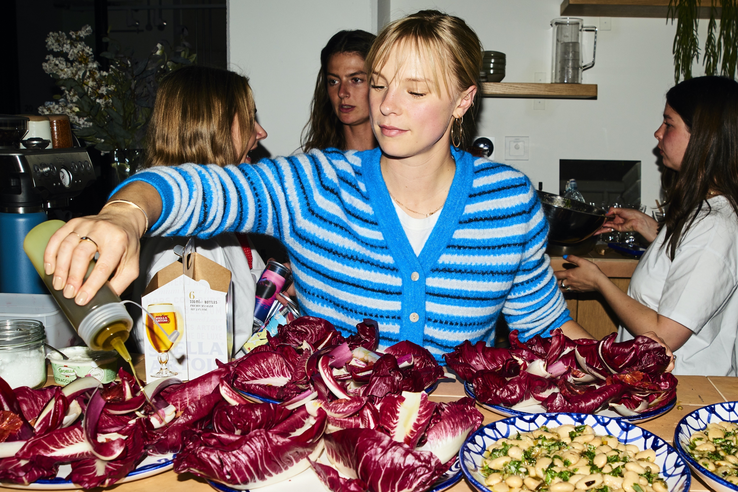 Bella howard party event pics107