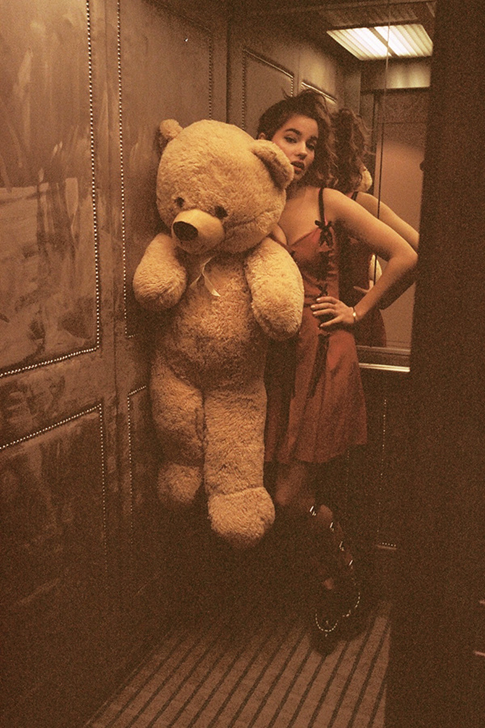 Bella howard party event pics111