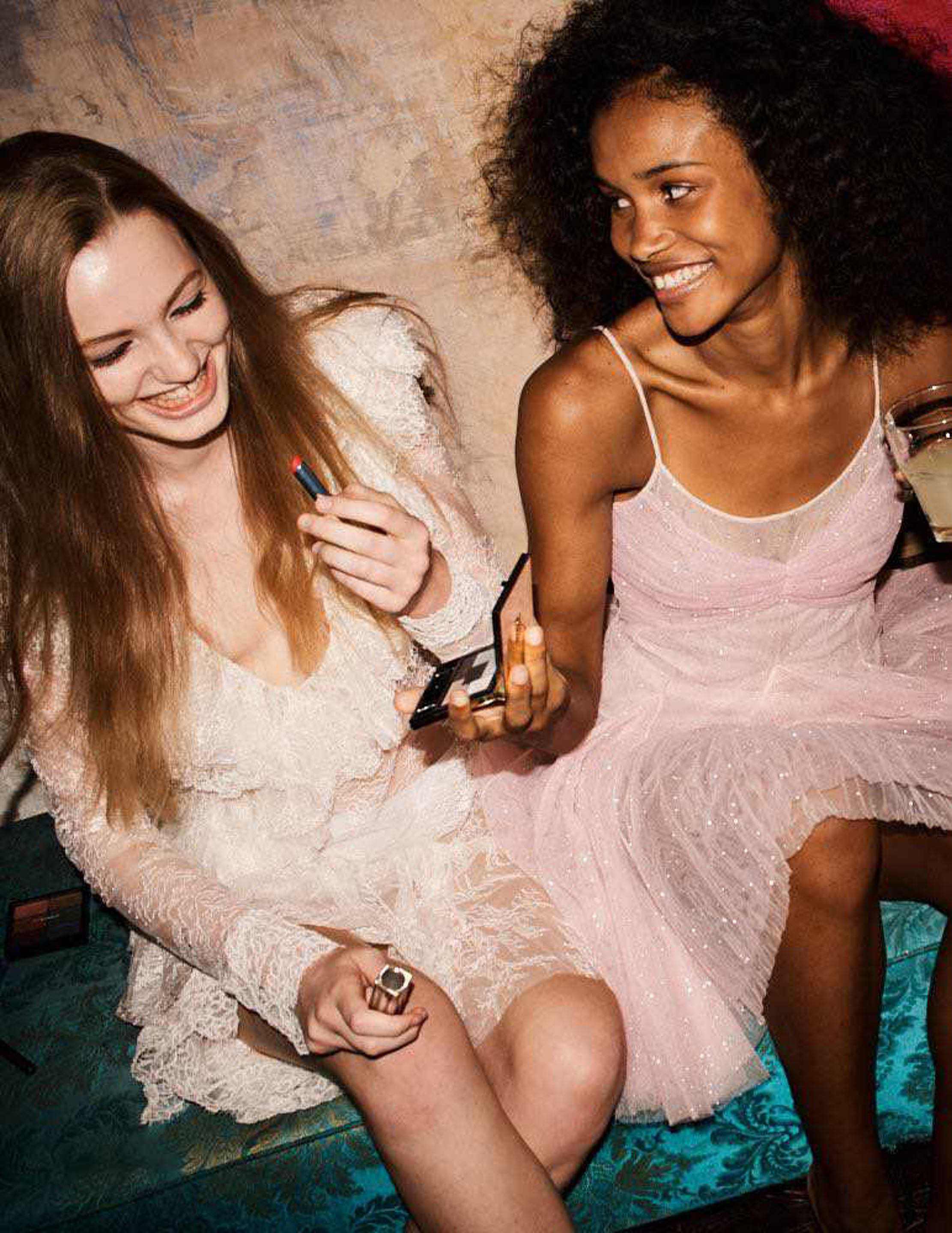 Bella howard party event pics17