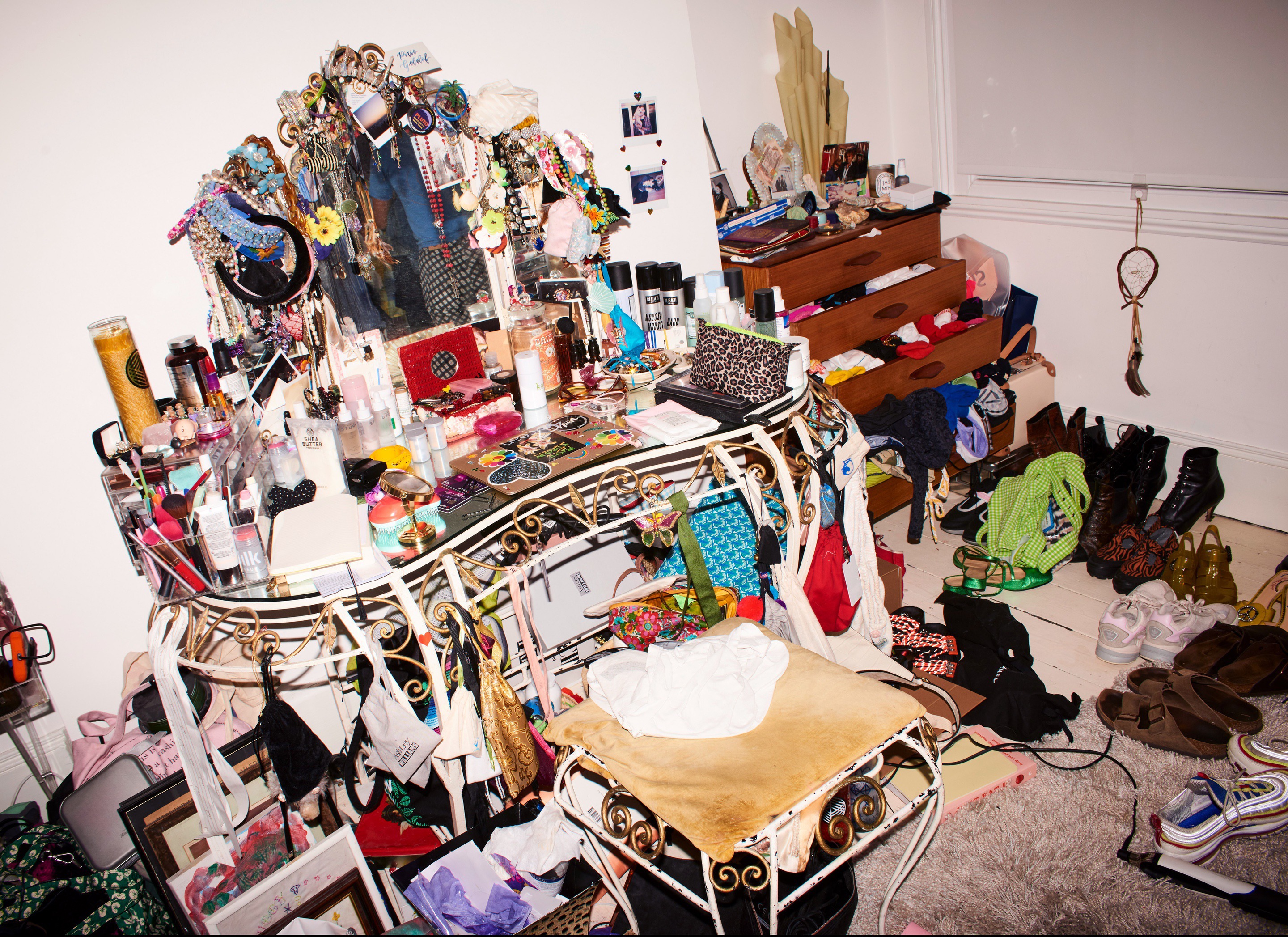 Bella howard pixie george 07