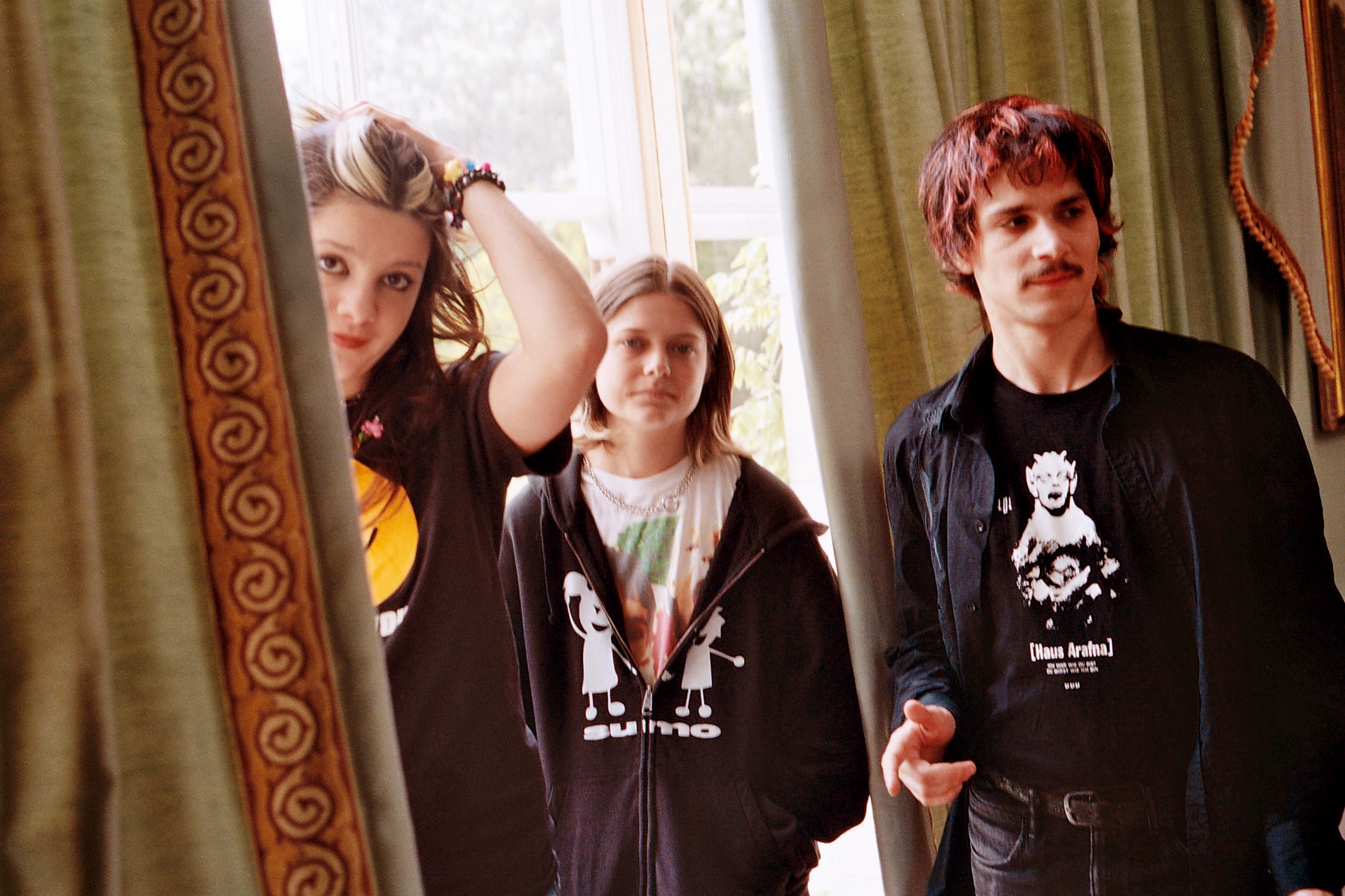 Bella howard pretty sick 07