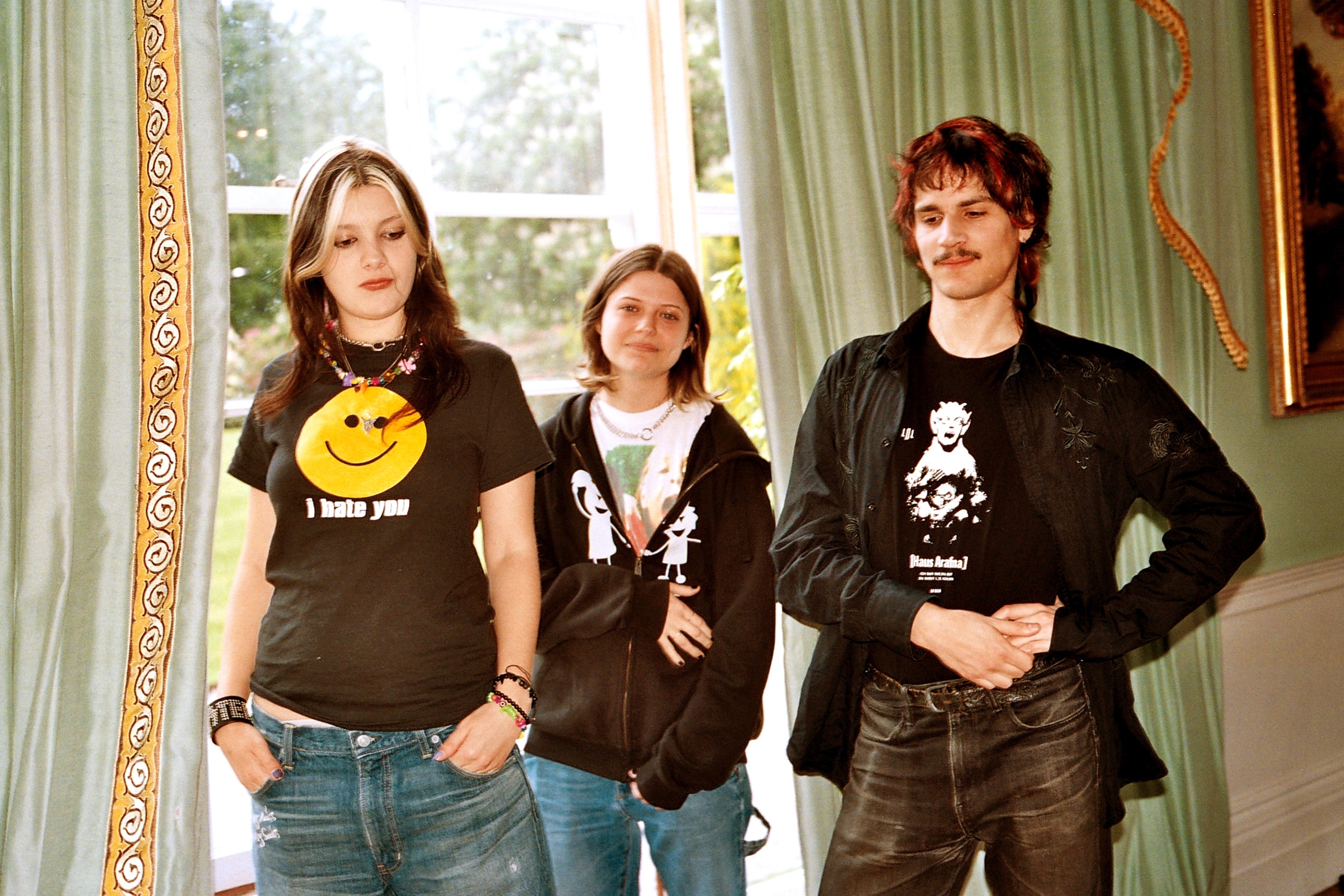 Bella howard pretty sick 08