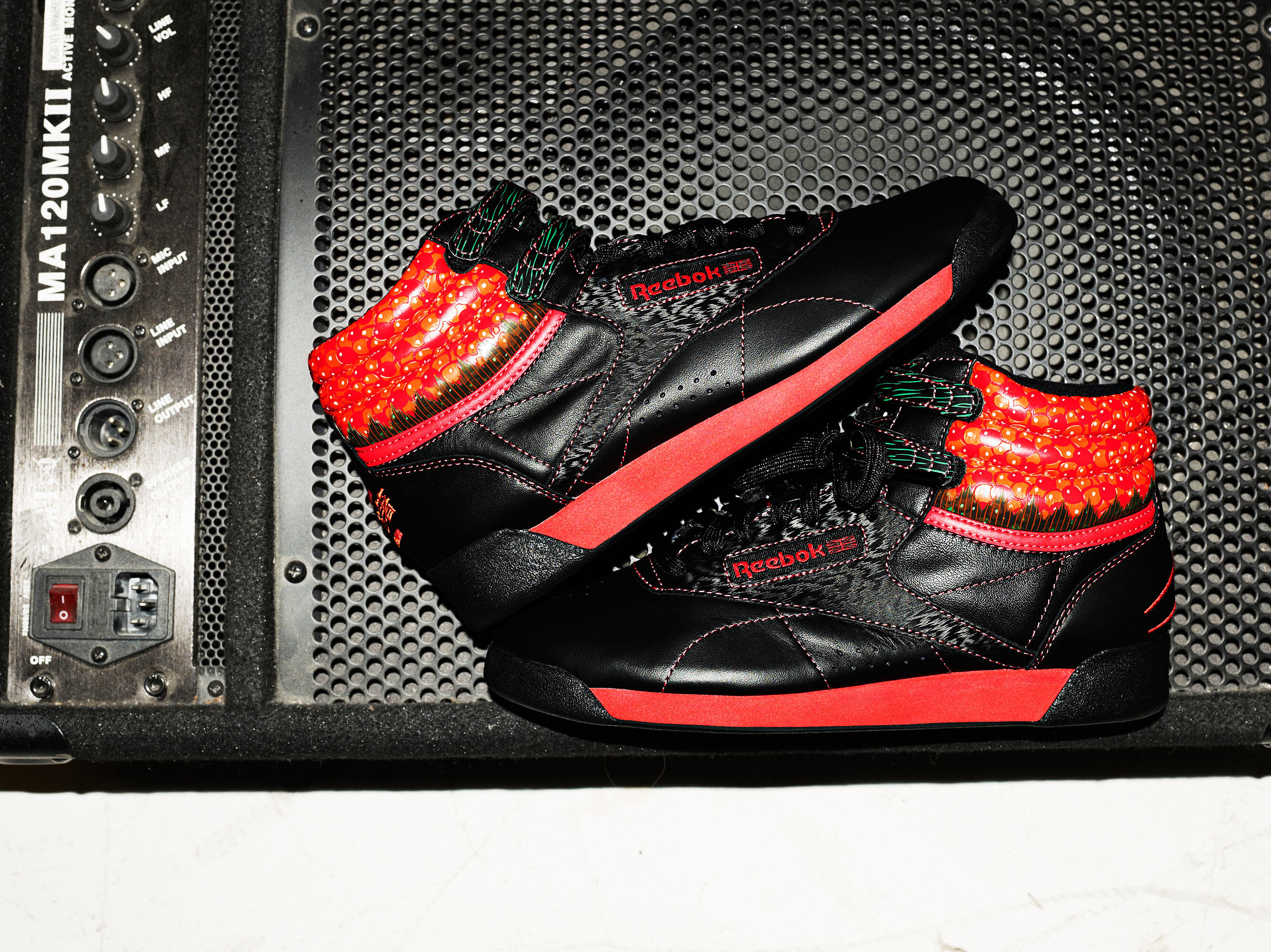 Bella howard reebok 14