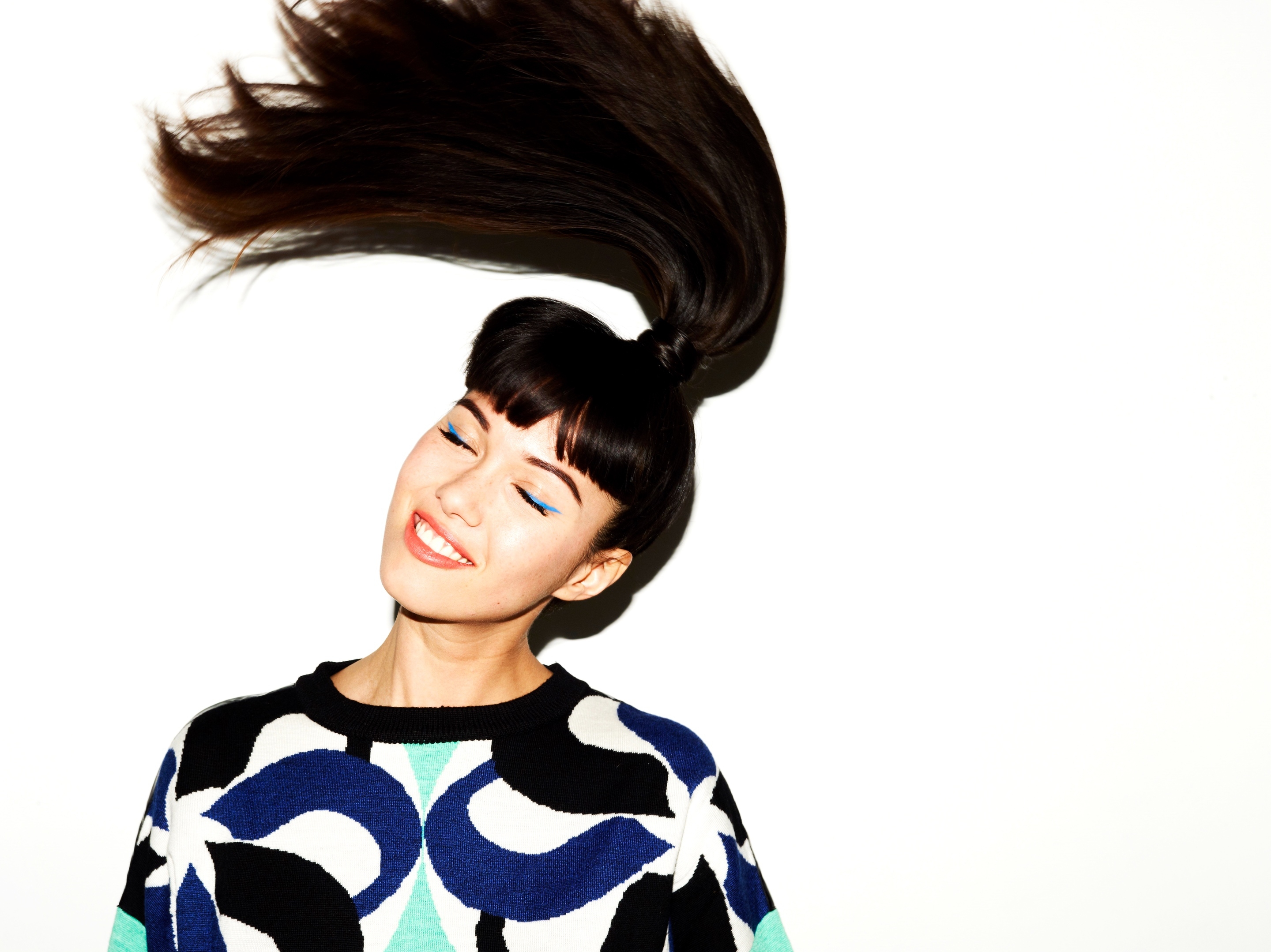 Bella howard revelation suitcases 07