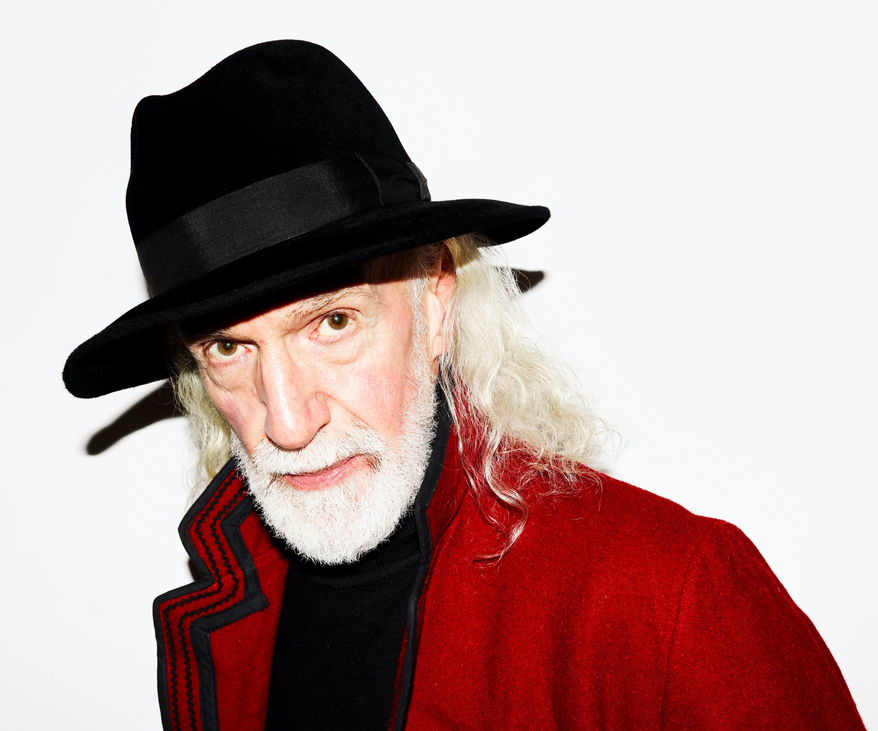 Bella howard revelation suitcases 09