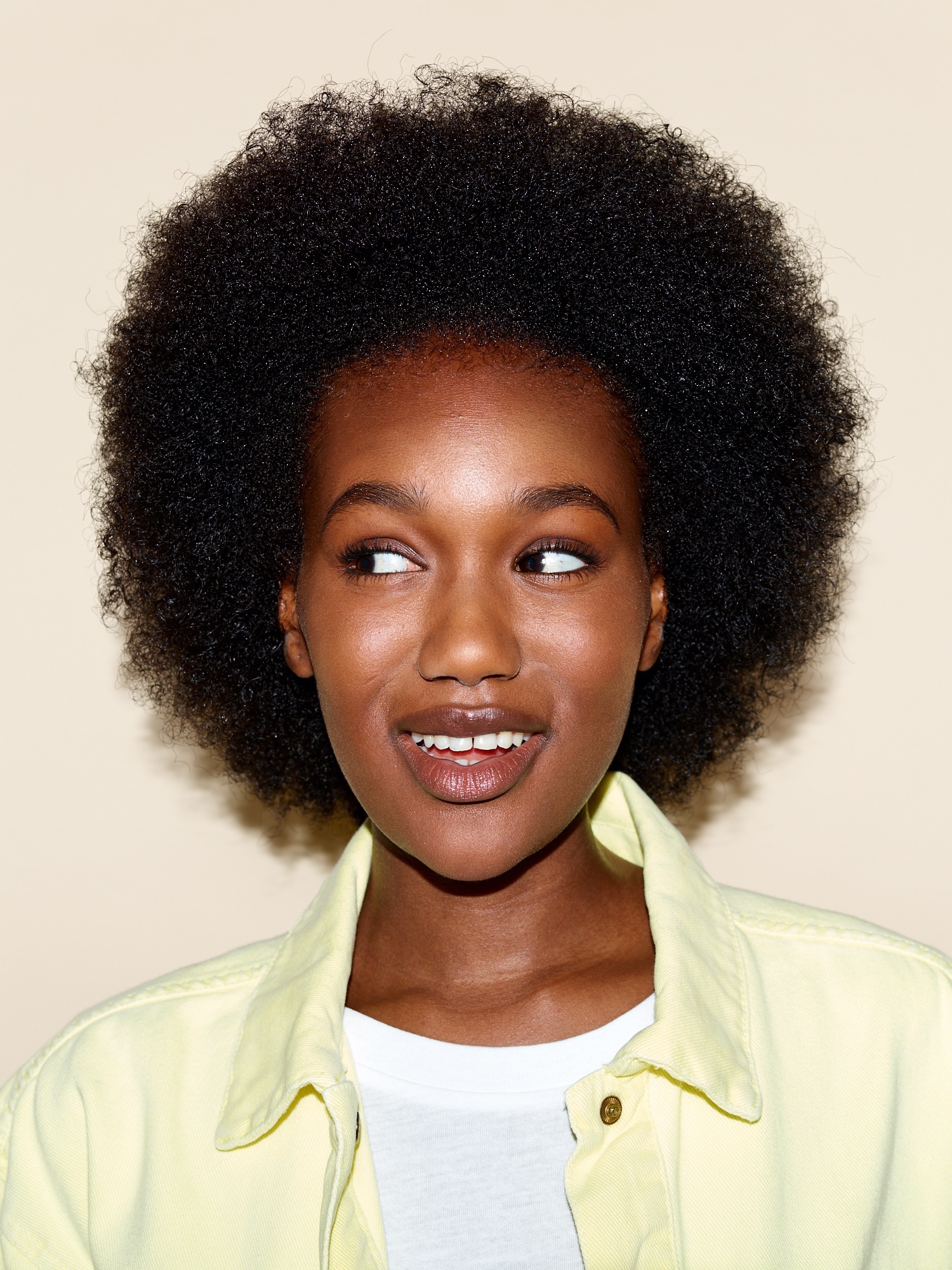 Bella howard simple 01