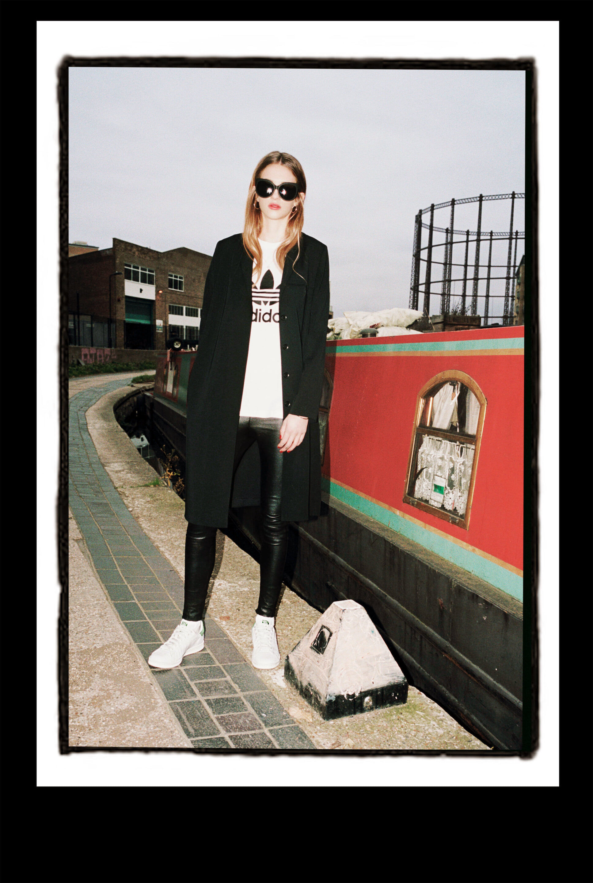 Bella howard stan smith 05