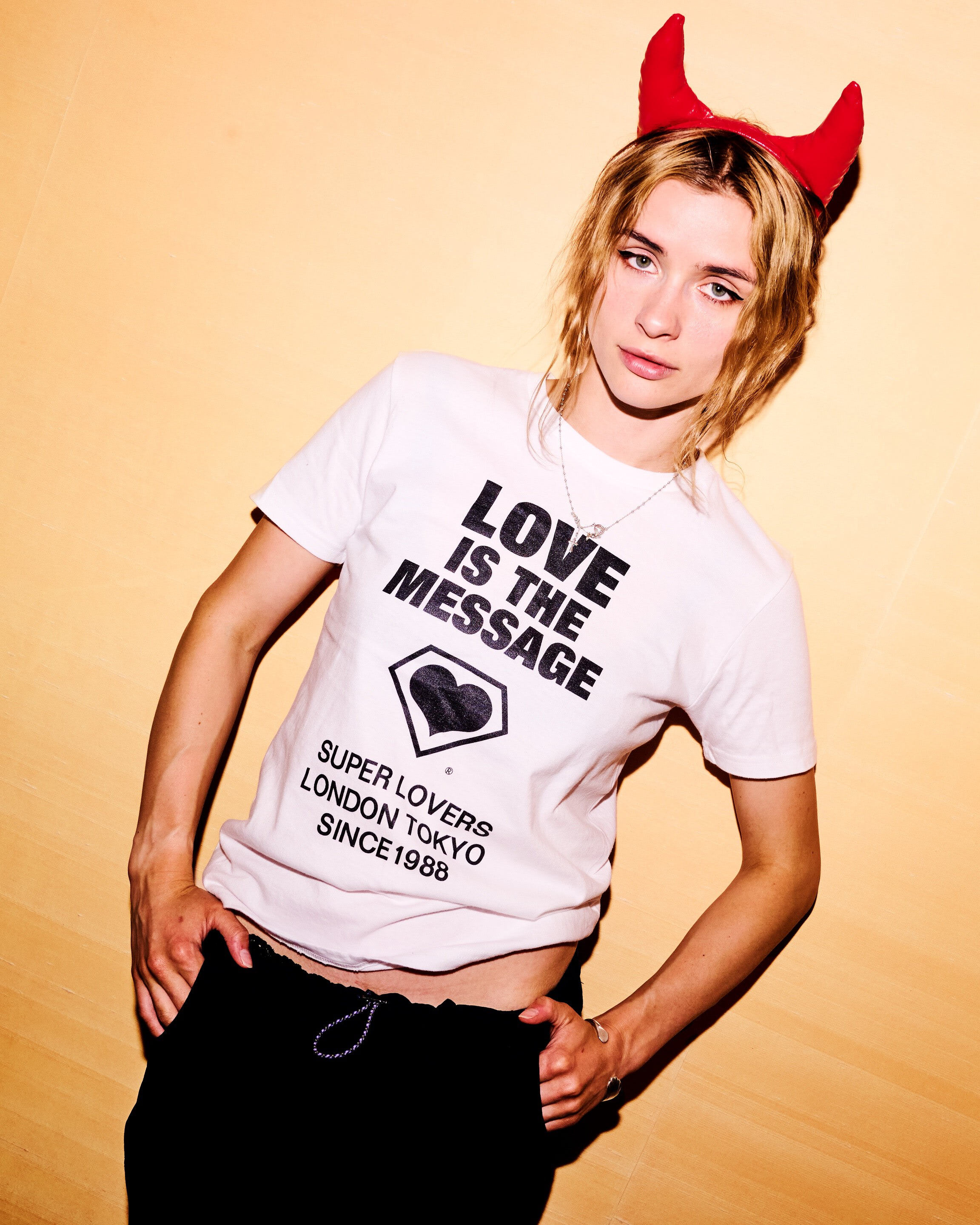 Bella howard superlovers 09