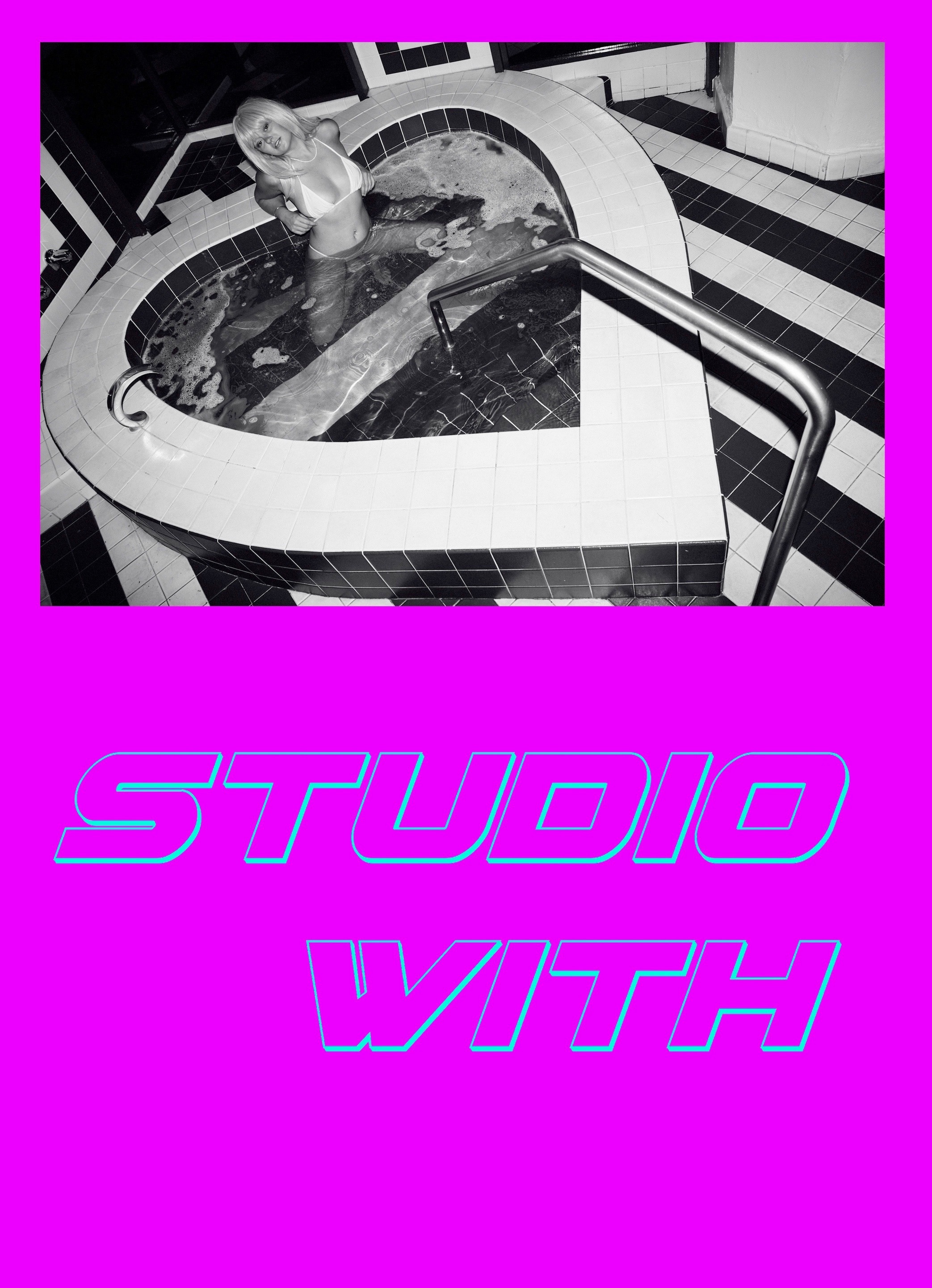 Bella howard taylor prendergast09