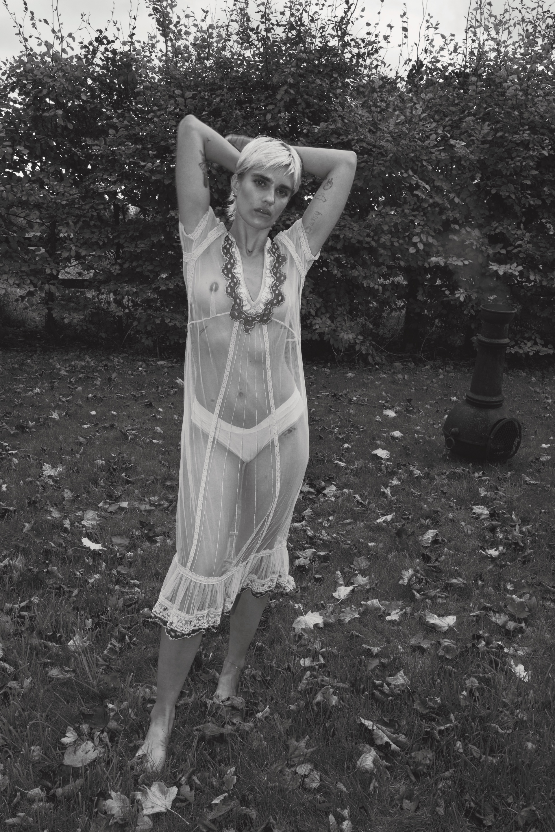 Bella howard tigerlily taylor04