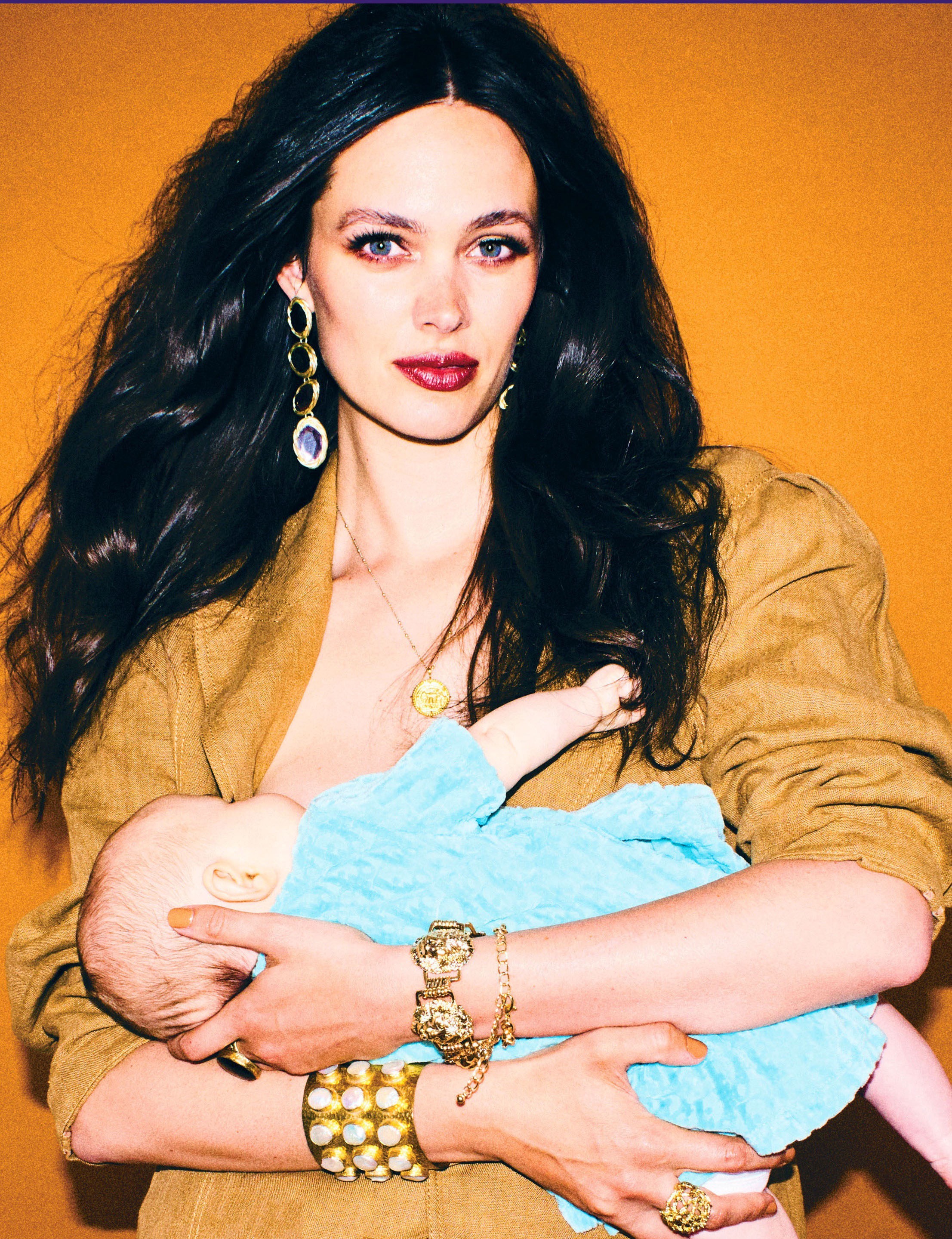 Bella howard tits up01