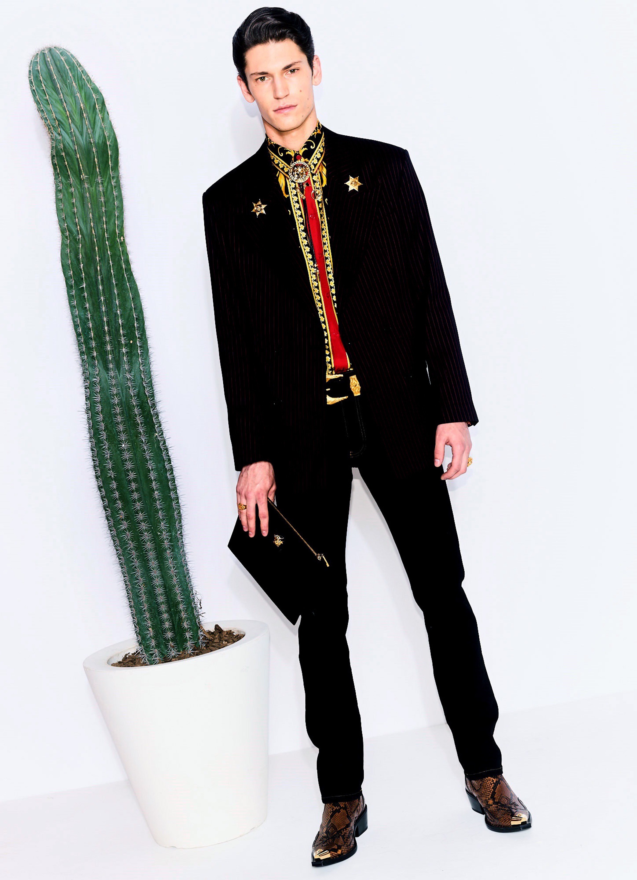 Bella howard versace rev11