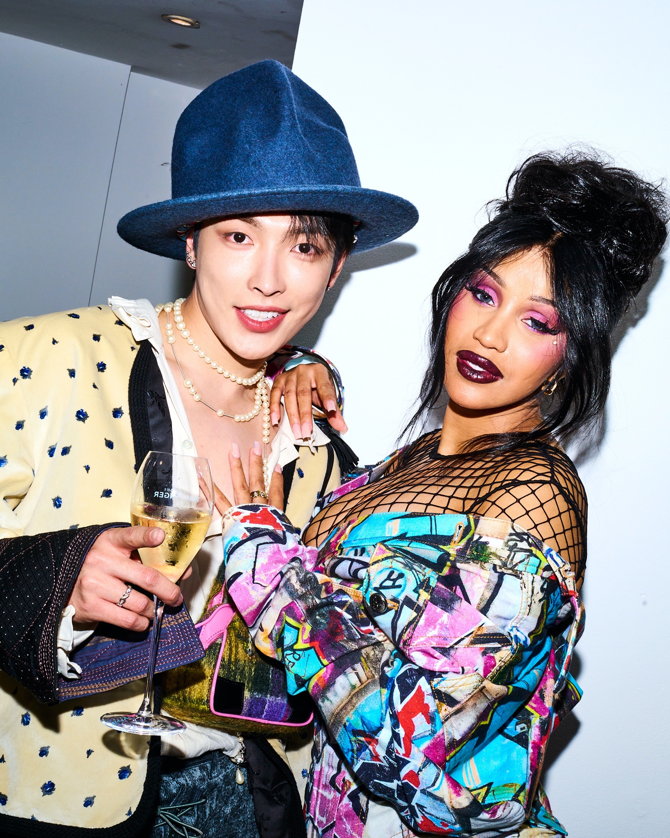 Bella howard vivienne westwood backstage19