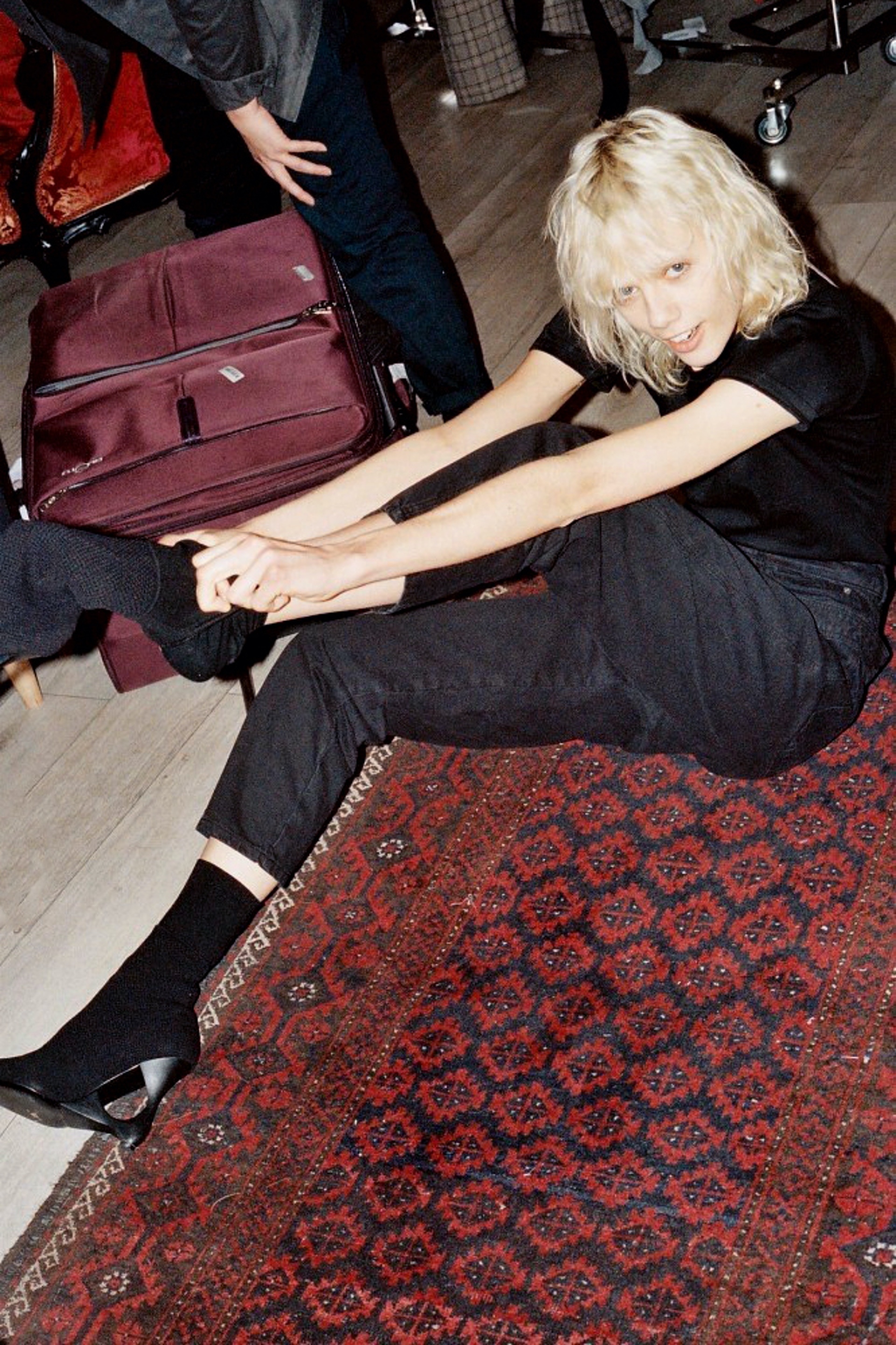 Bella howard vogue china06