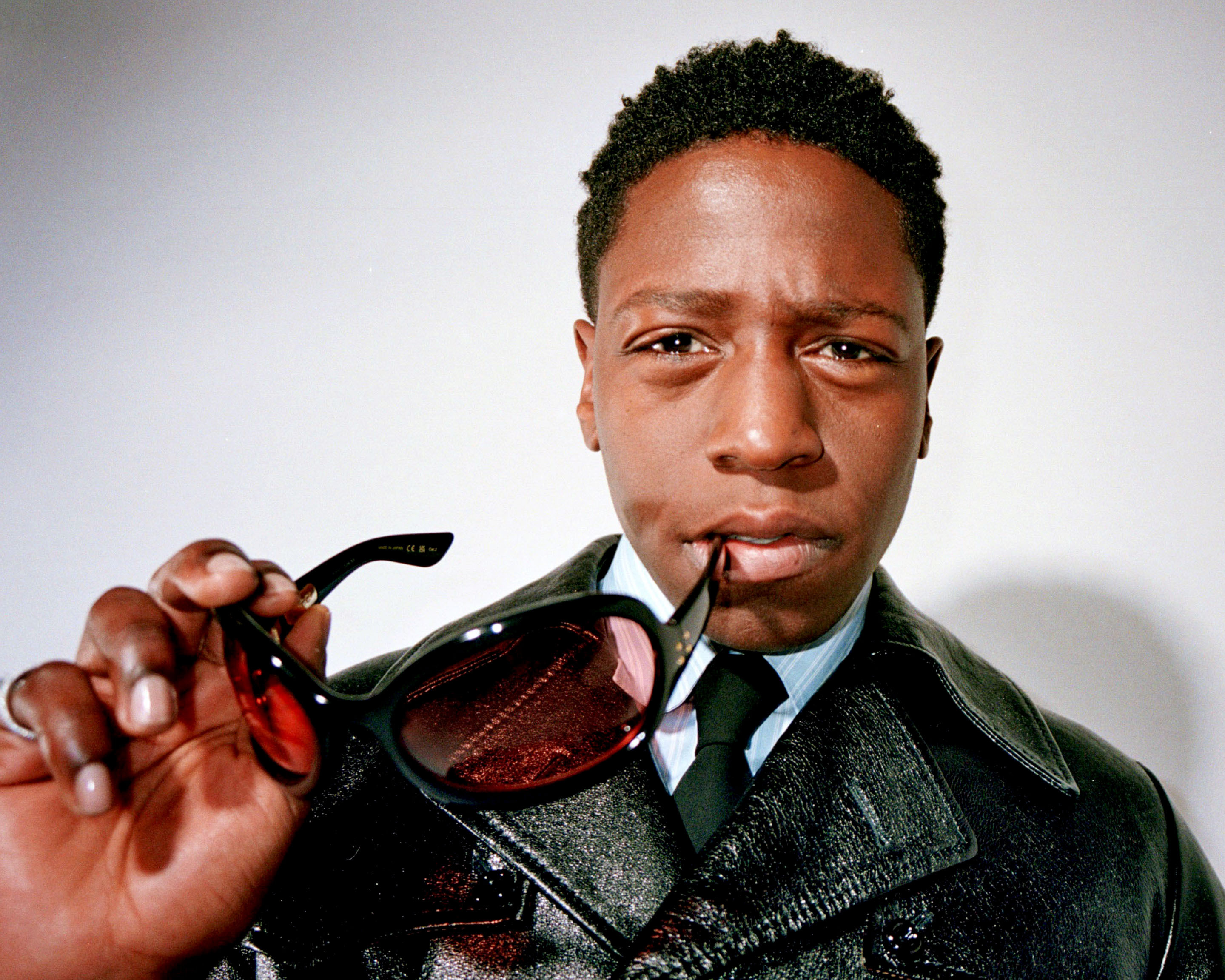 Bella howard wonderland magazine06