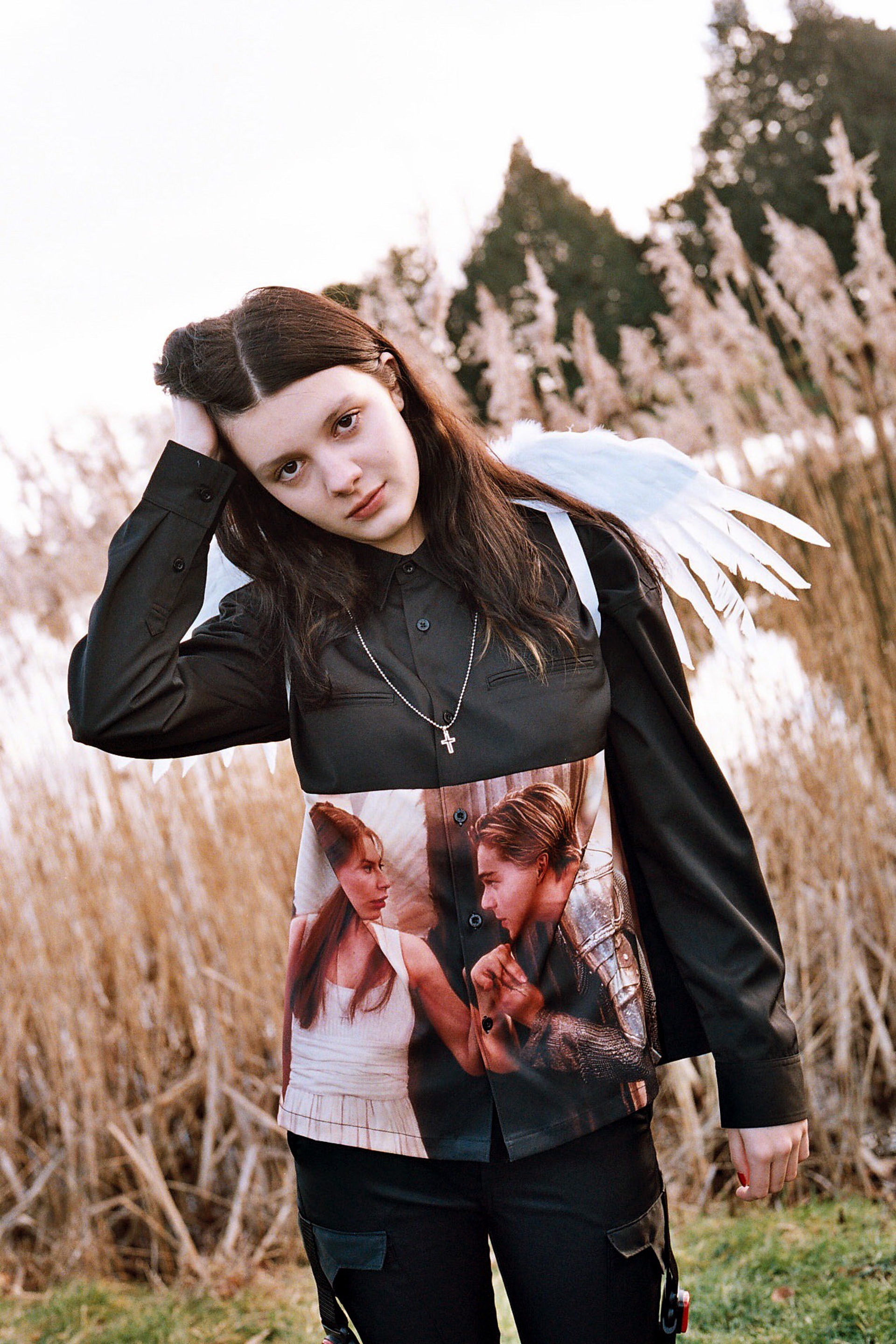 Bella howard x girl x baz luhrman02